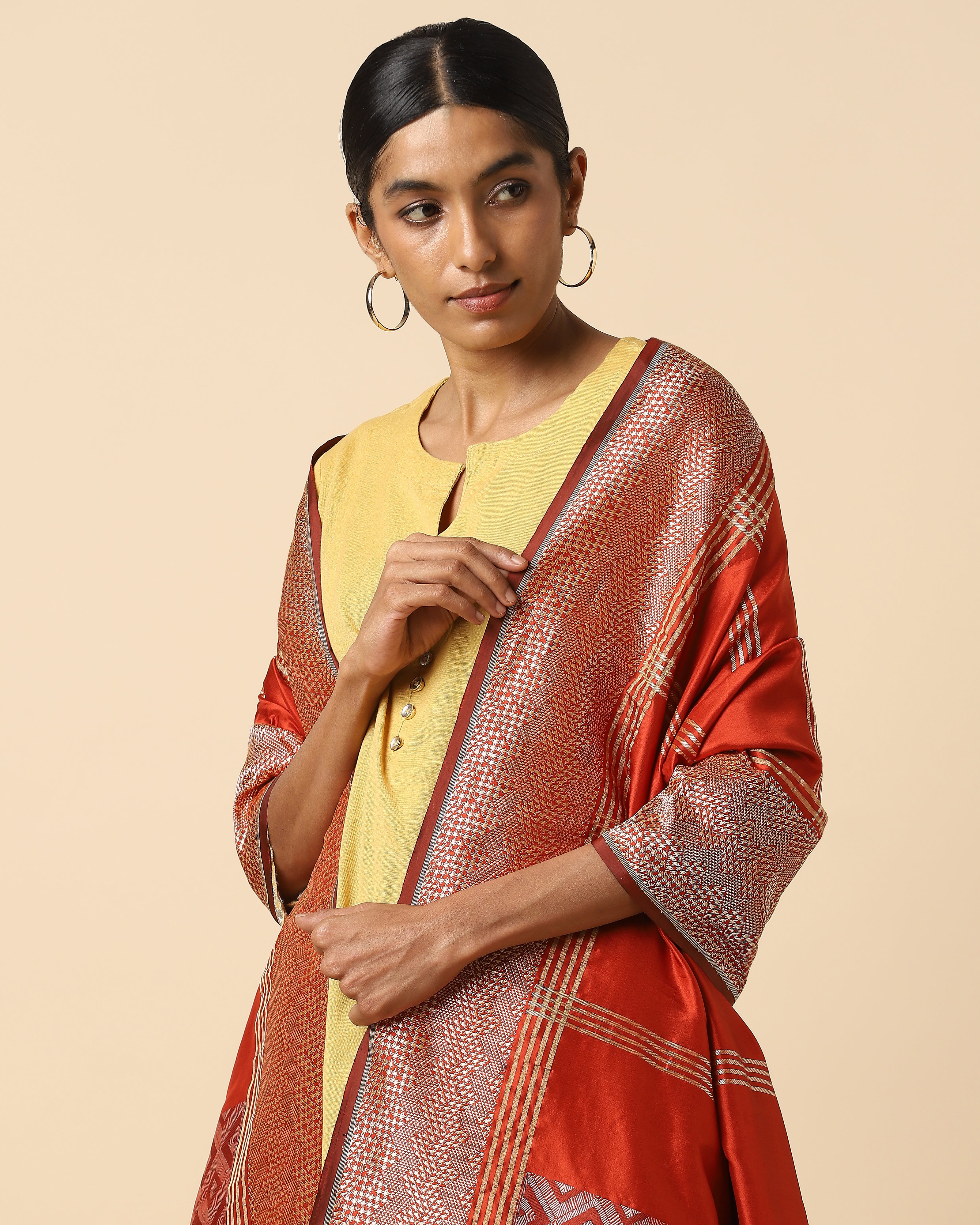 Subraa Banarasi Kadwa Silk Dupatta