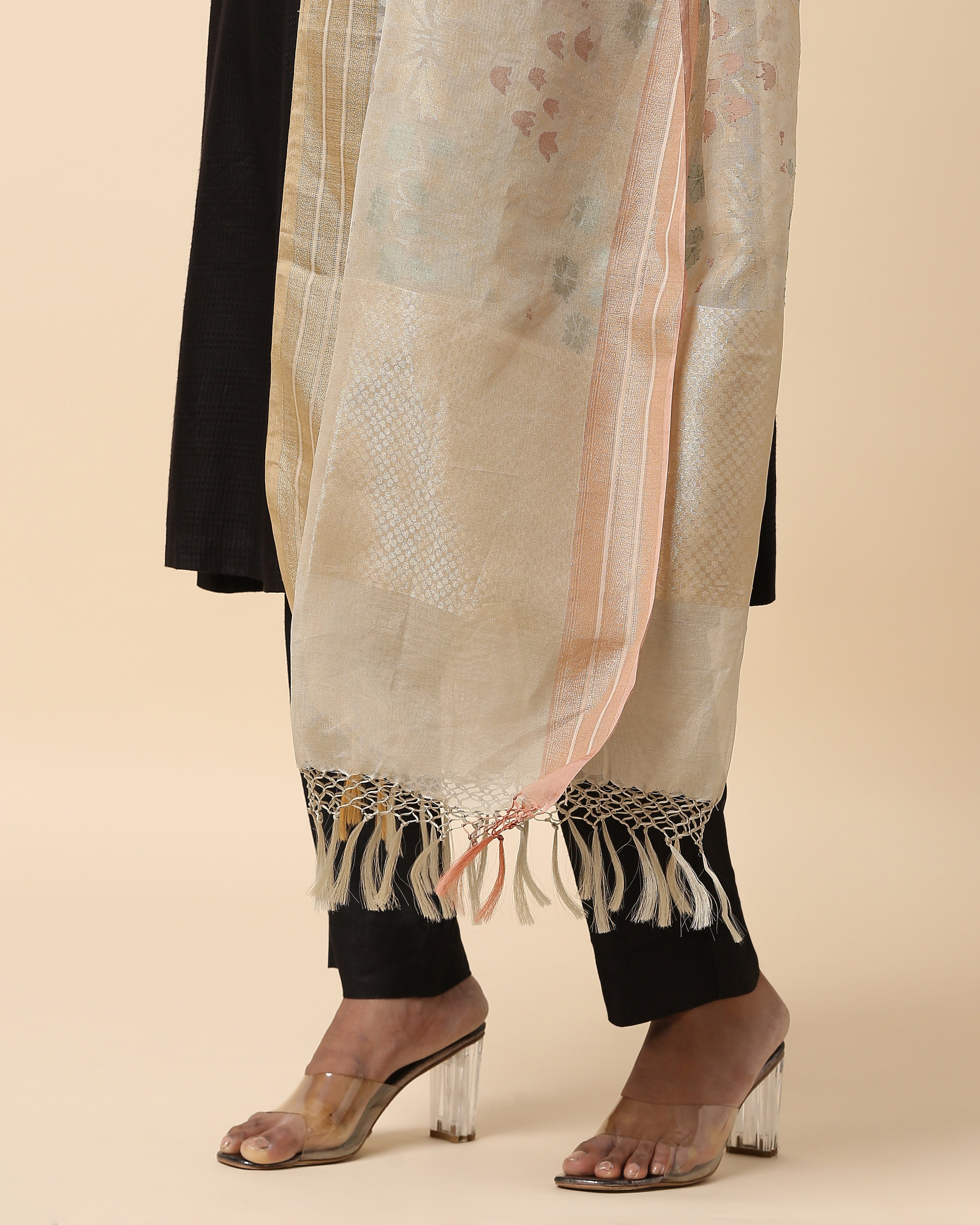 Namasvi Banarasi Jamdani Silk Cotton Dupatta
