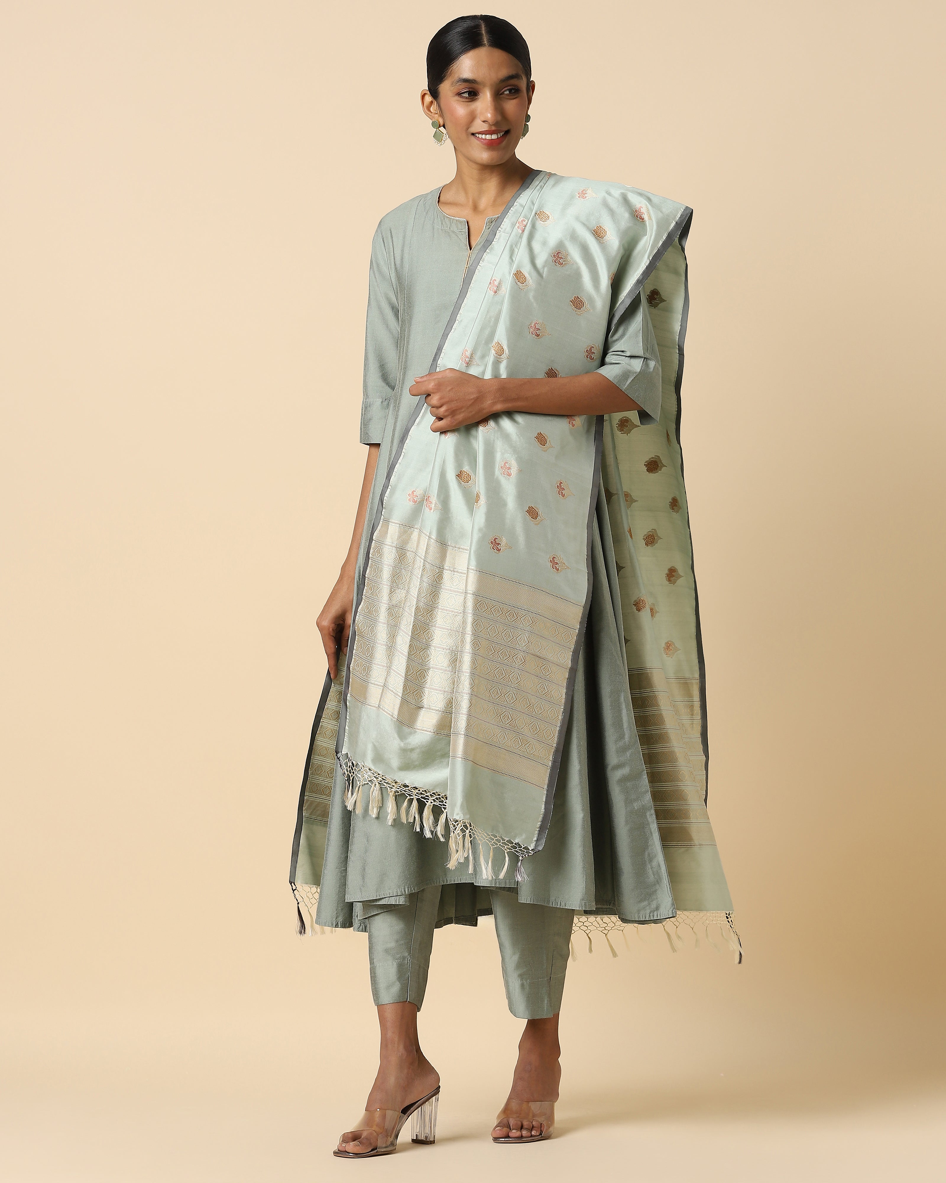 Amaya Banarasi Kadwa Silk Dupatta