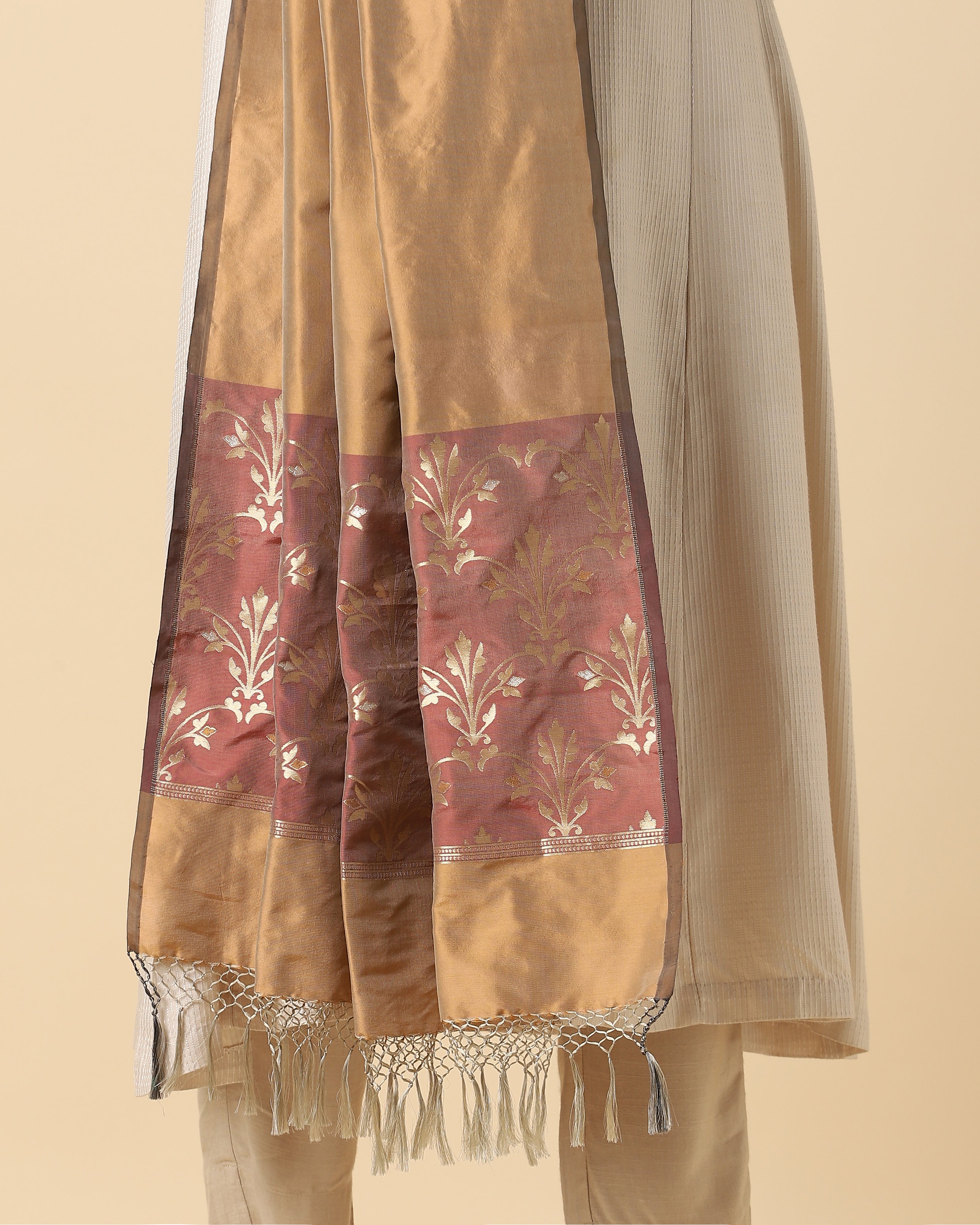 Yashna Banarasi Cutwork Silk Dupatta