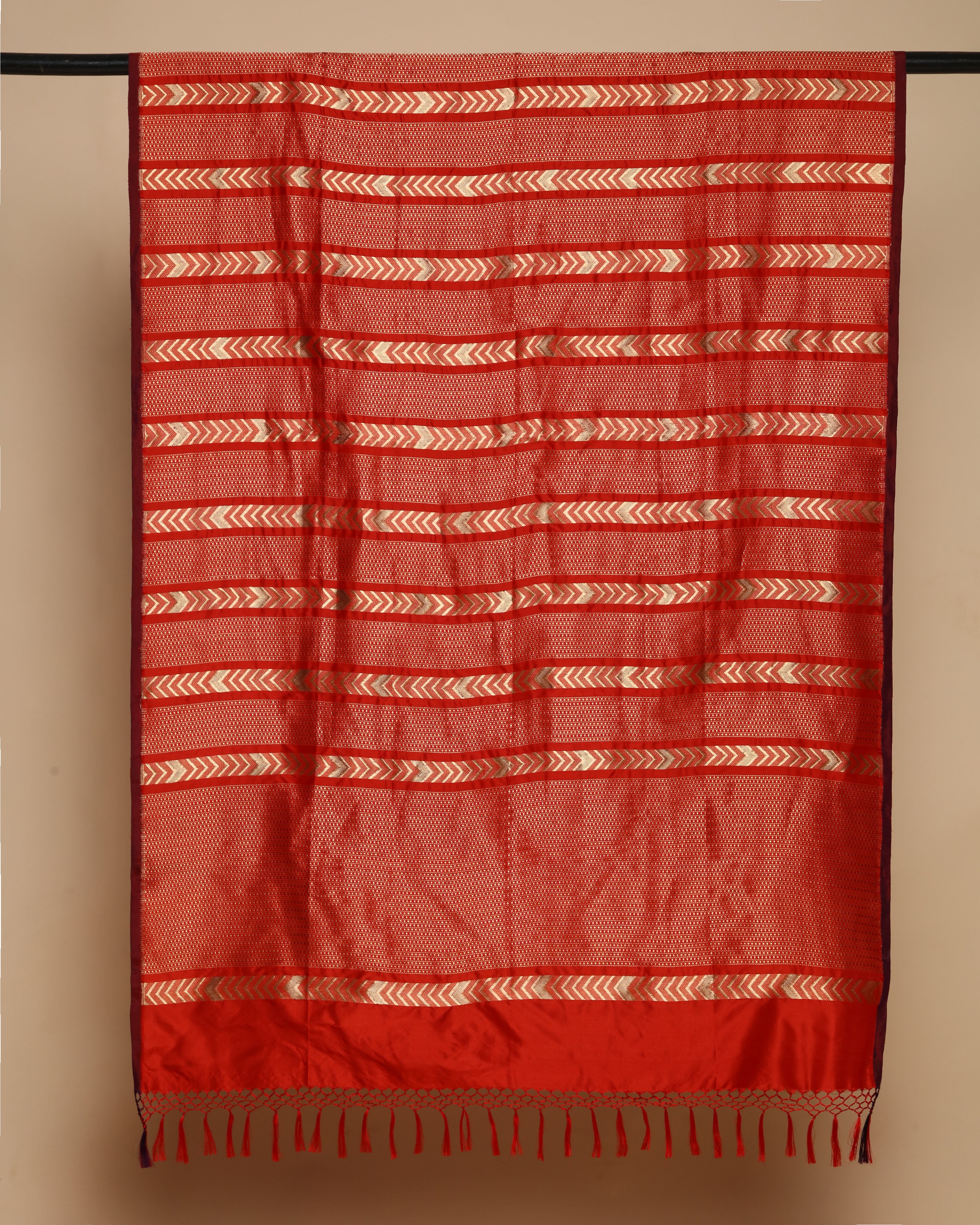 Akriti Banarasi Kadwa Silk Dupatta