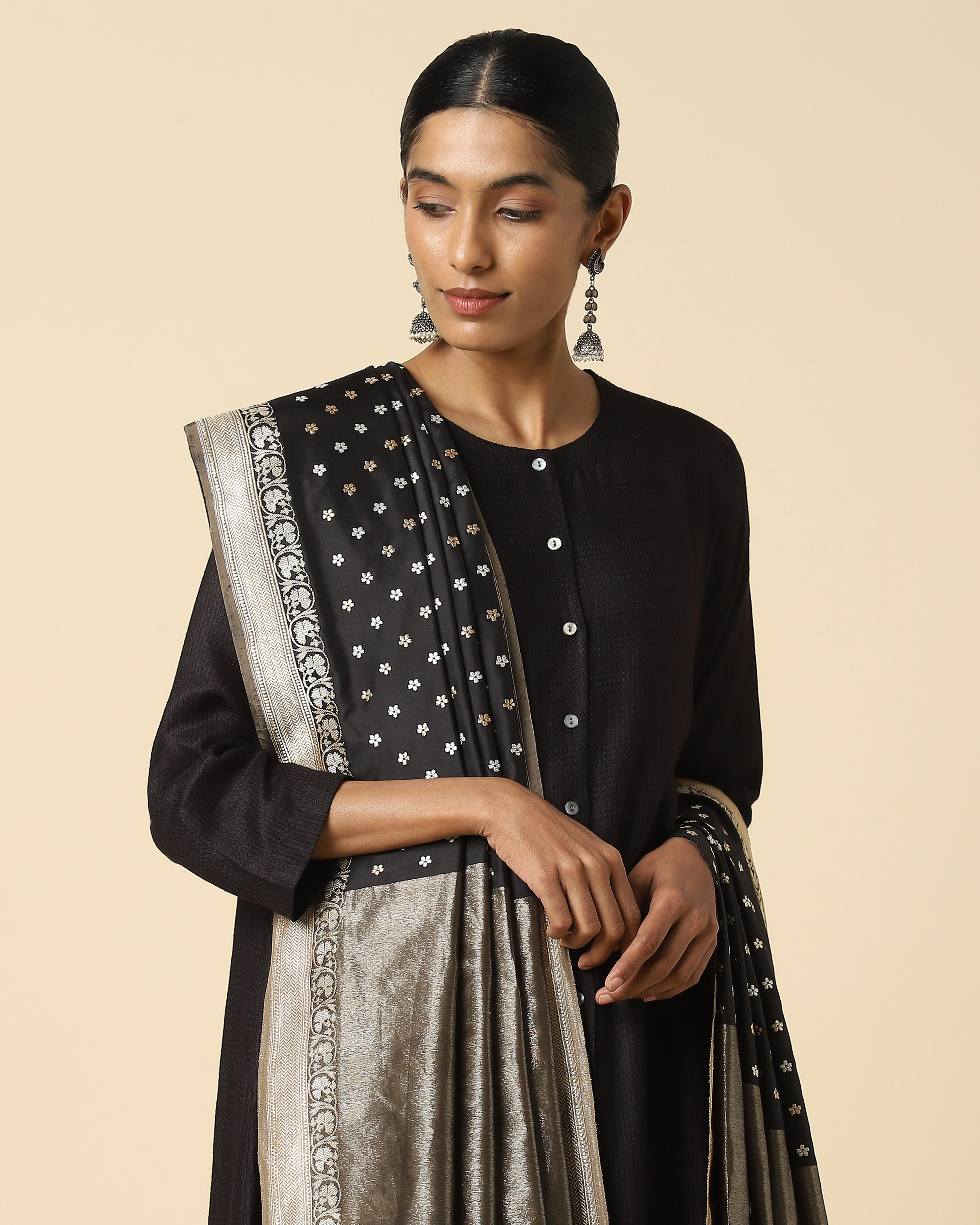 Kaashya Banarasi Kadwa Silk Dupatta