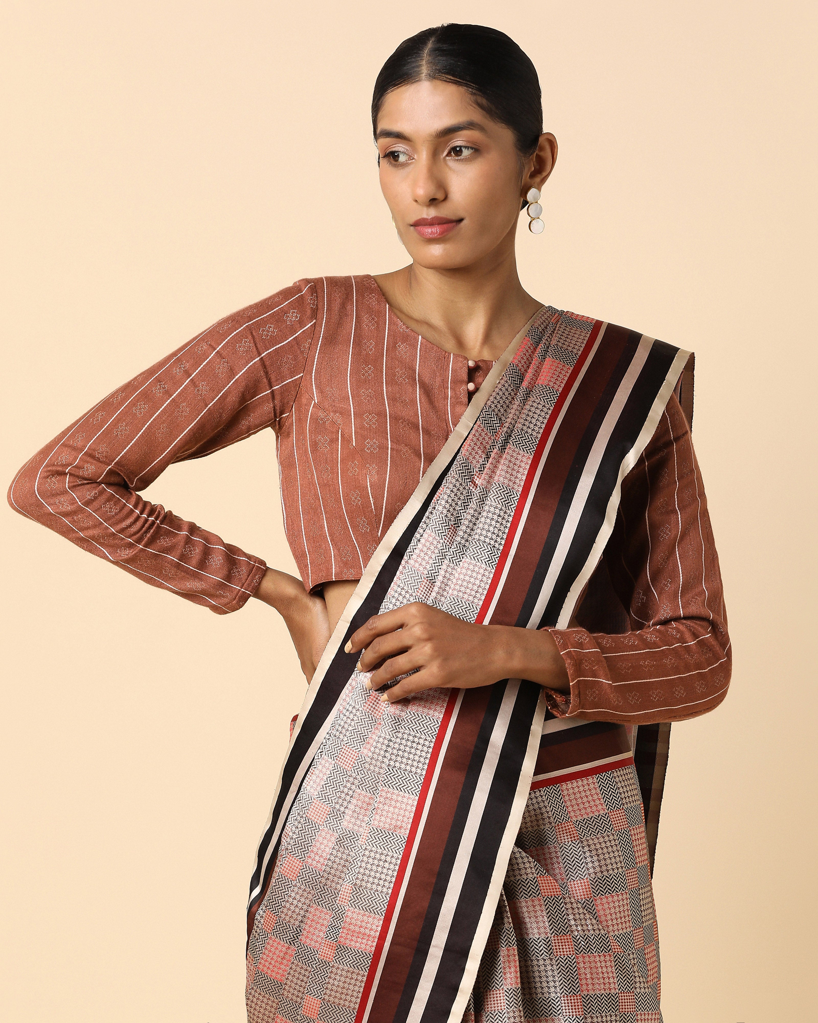 Hrutvi Banarasi Tanchoi Silk Saree