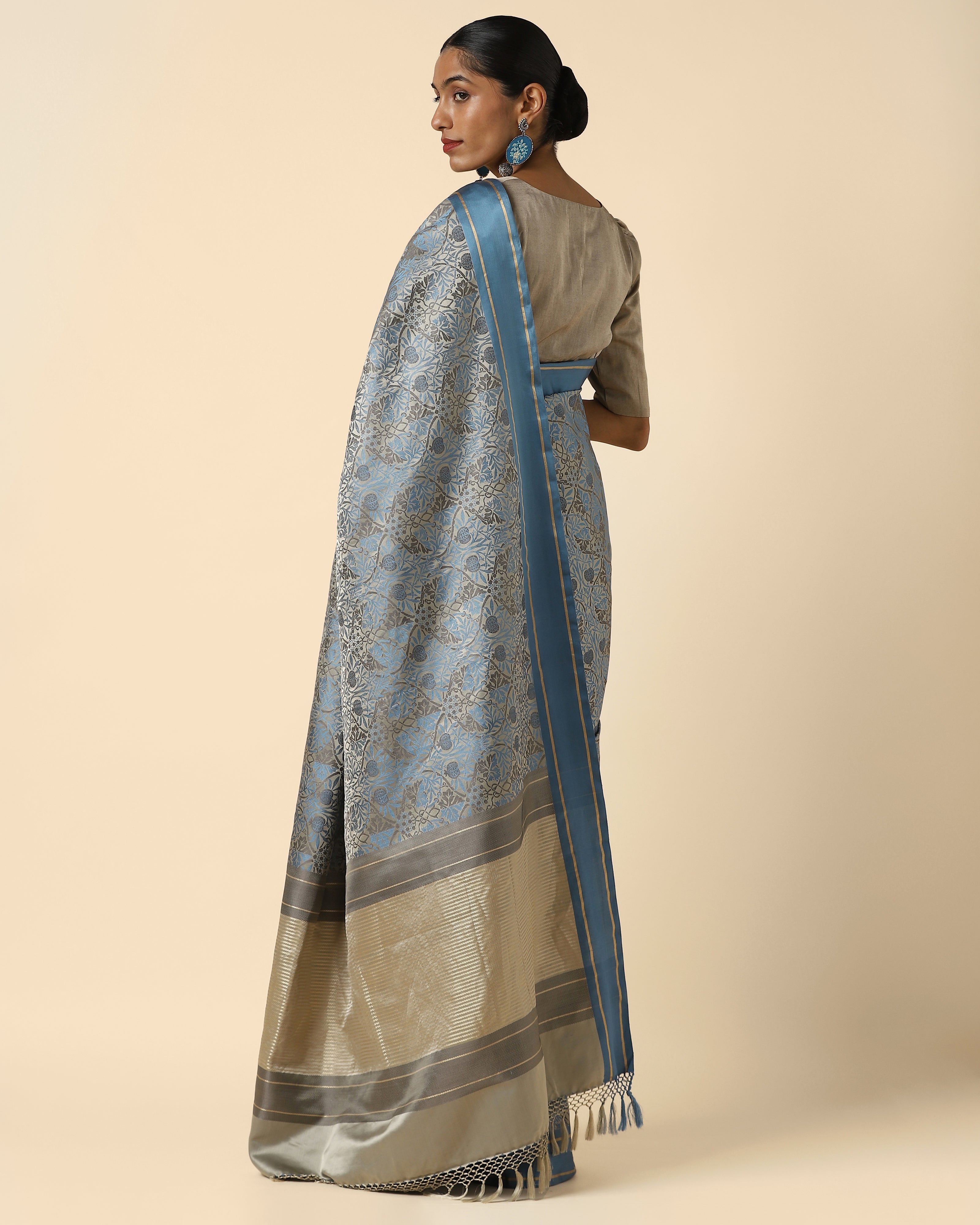 Prerita Banarasi Tanchoi Silk Saree