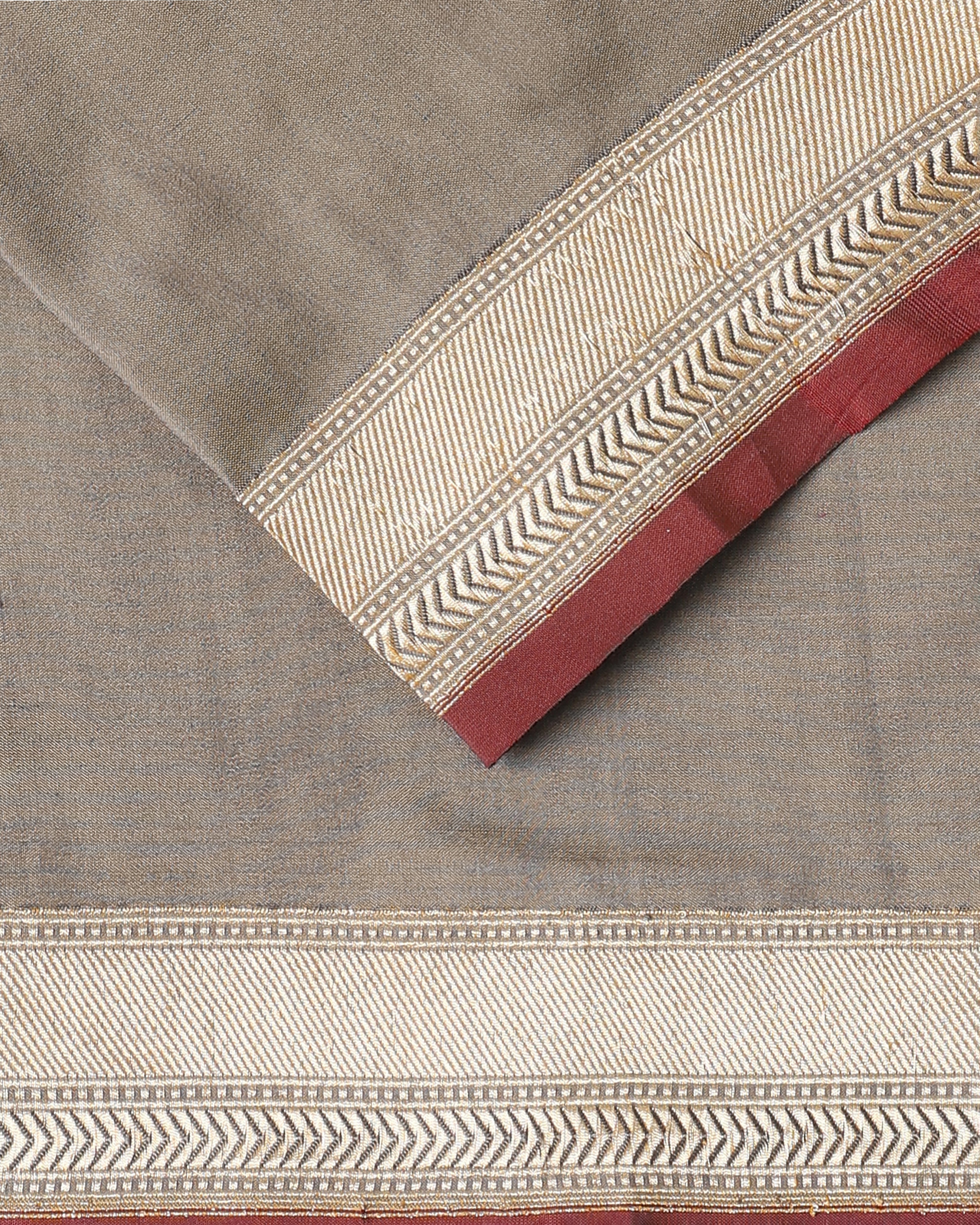 Harlie Banarasi Kadwa Silk Saree