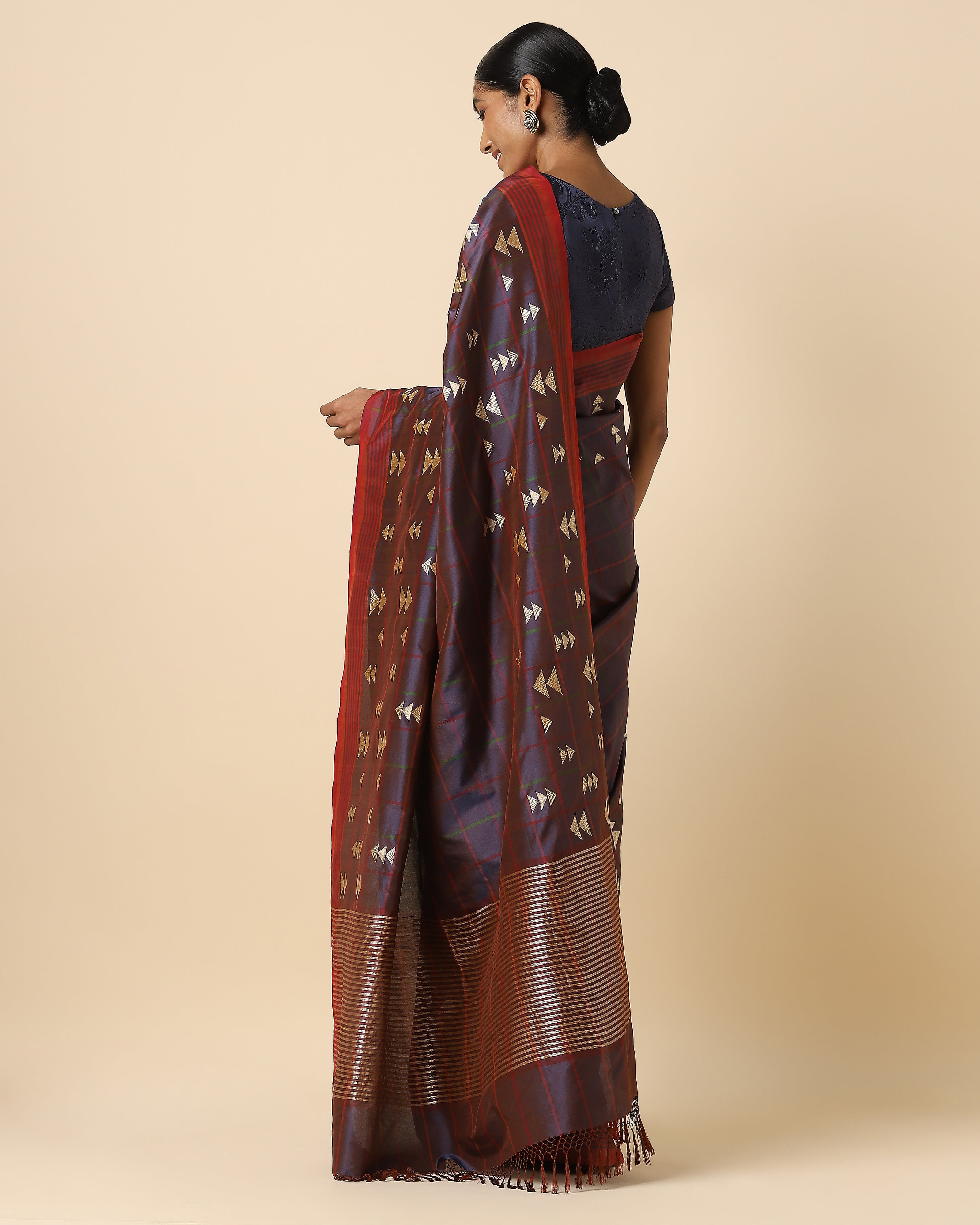 Smruti Banarasi Kadwa Silk Saree