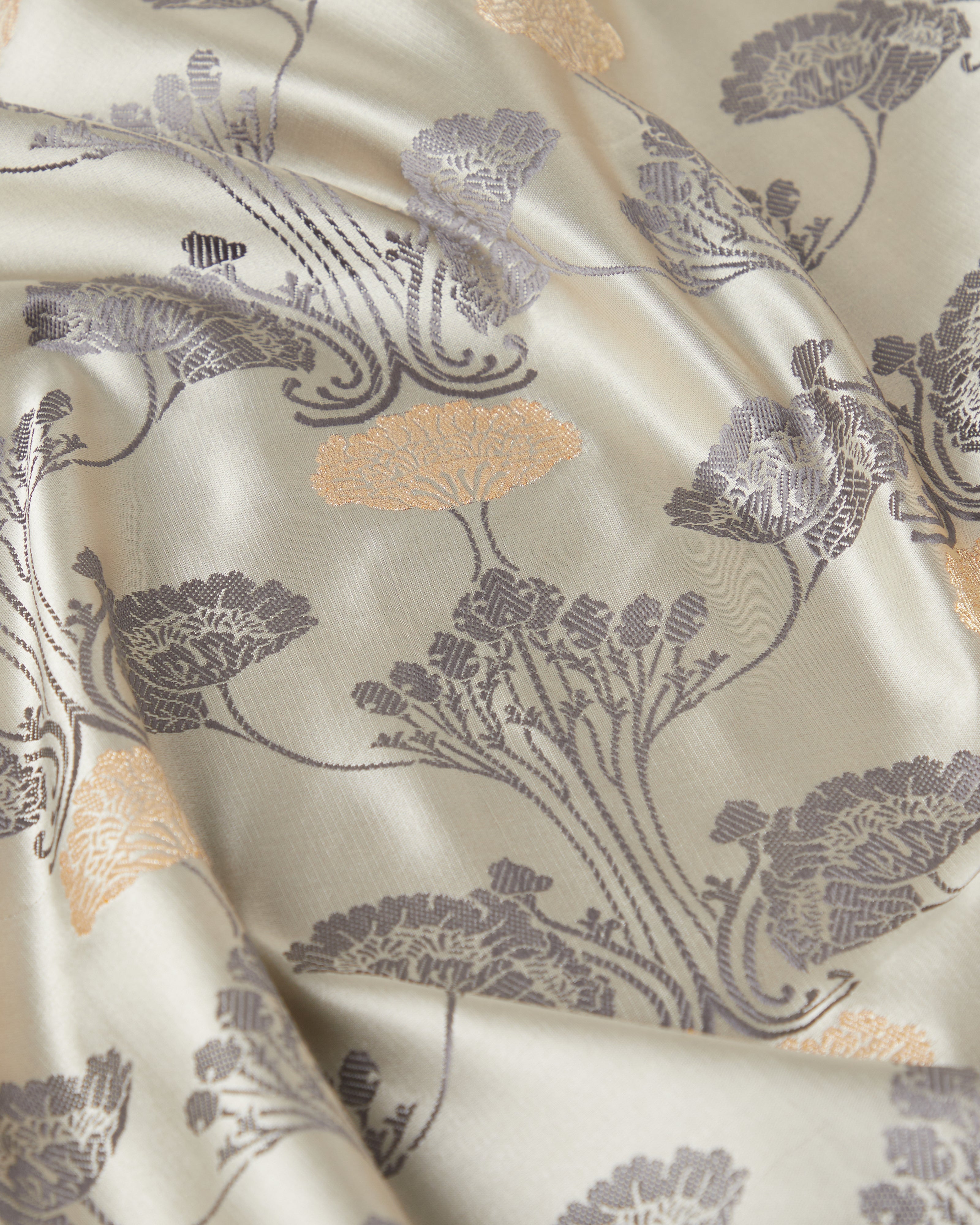 Tripuri Banarasi Tanchoi Silk Saree