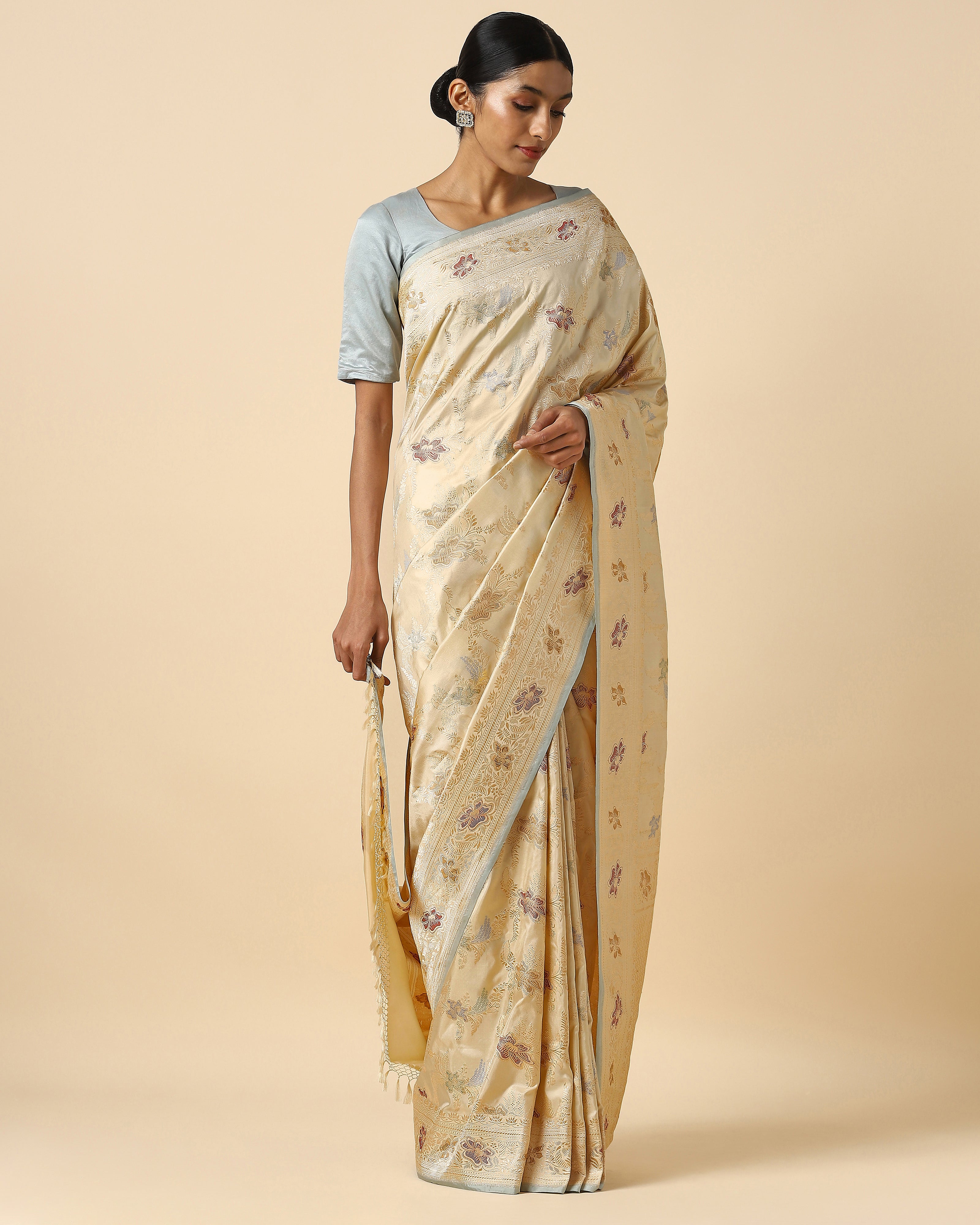 Dhanvi Banarasi Kadwa Silk Saree