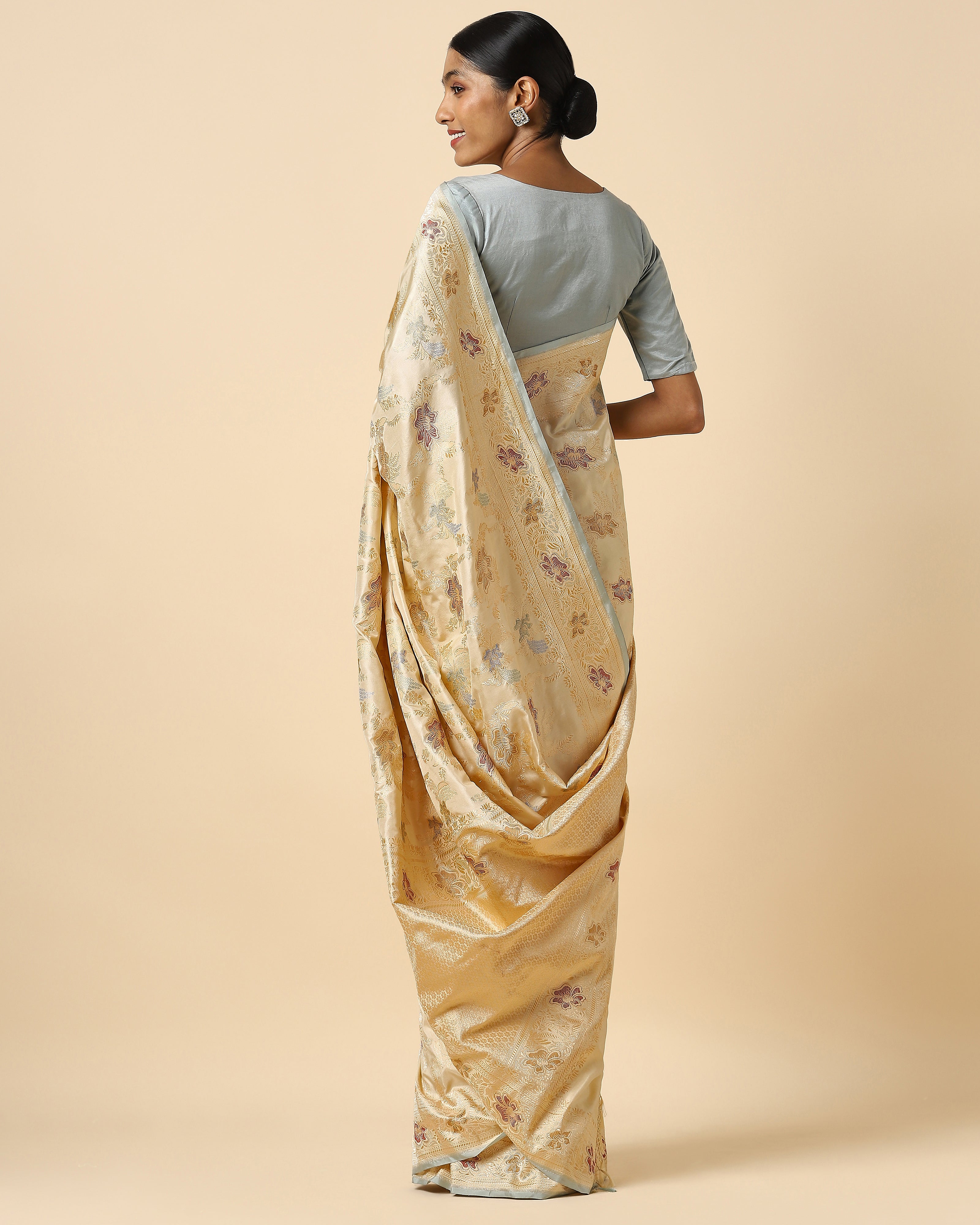 Dhanvi Banarasi Kadwa Silk Saree