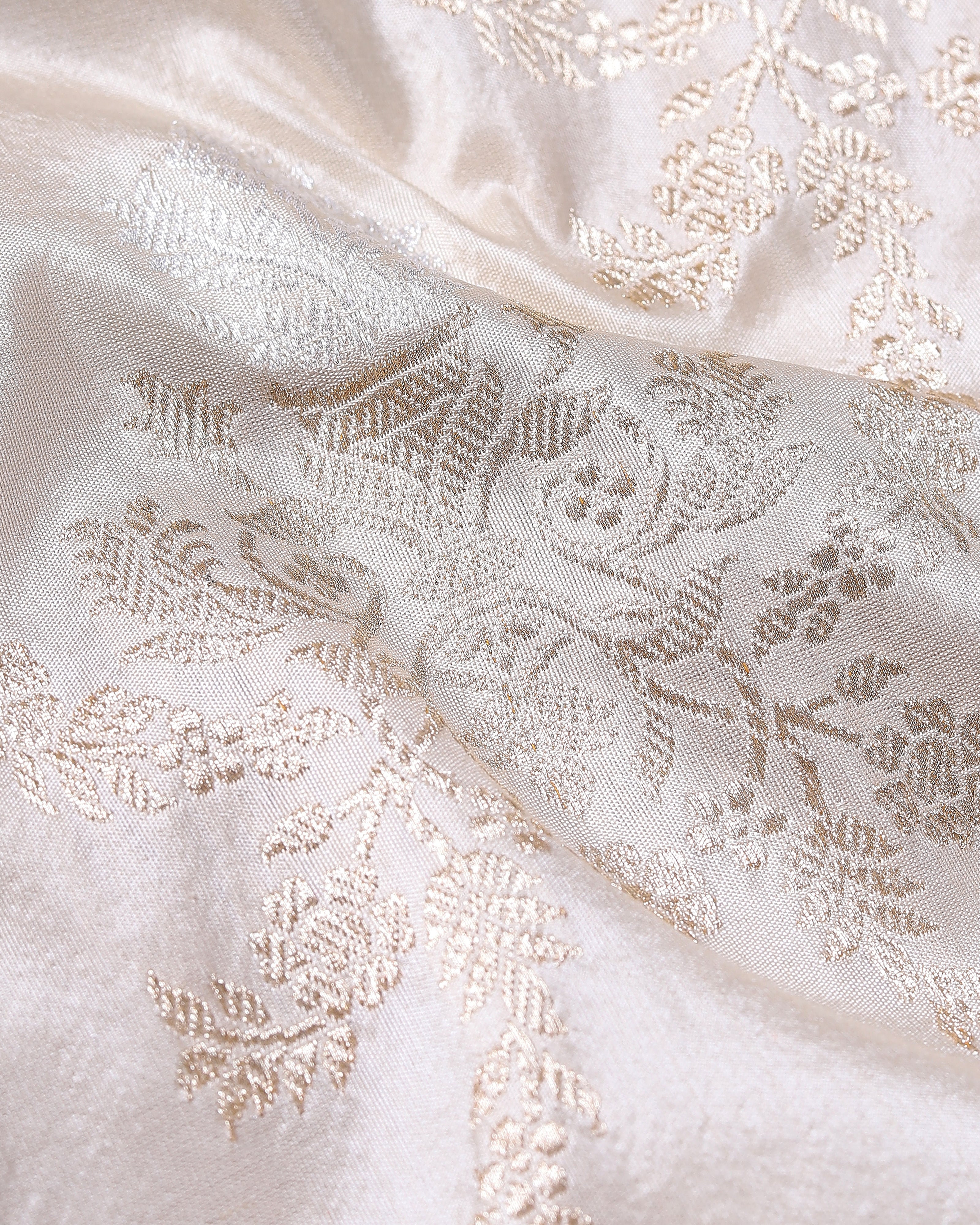 Yousha Banarasi Kadwa Silk Saree