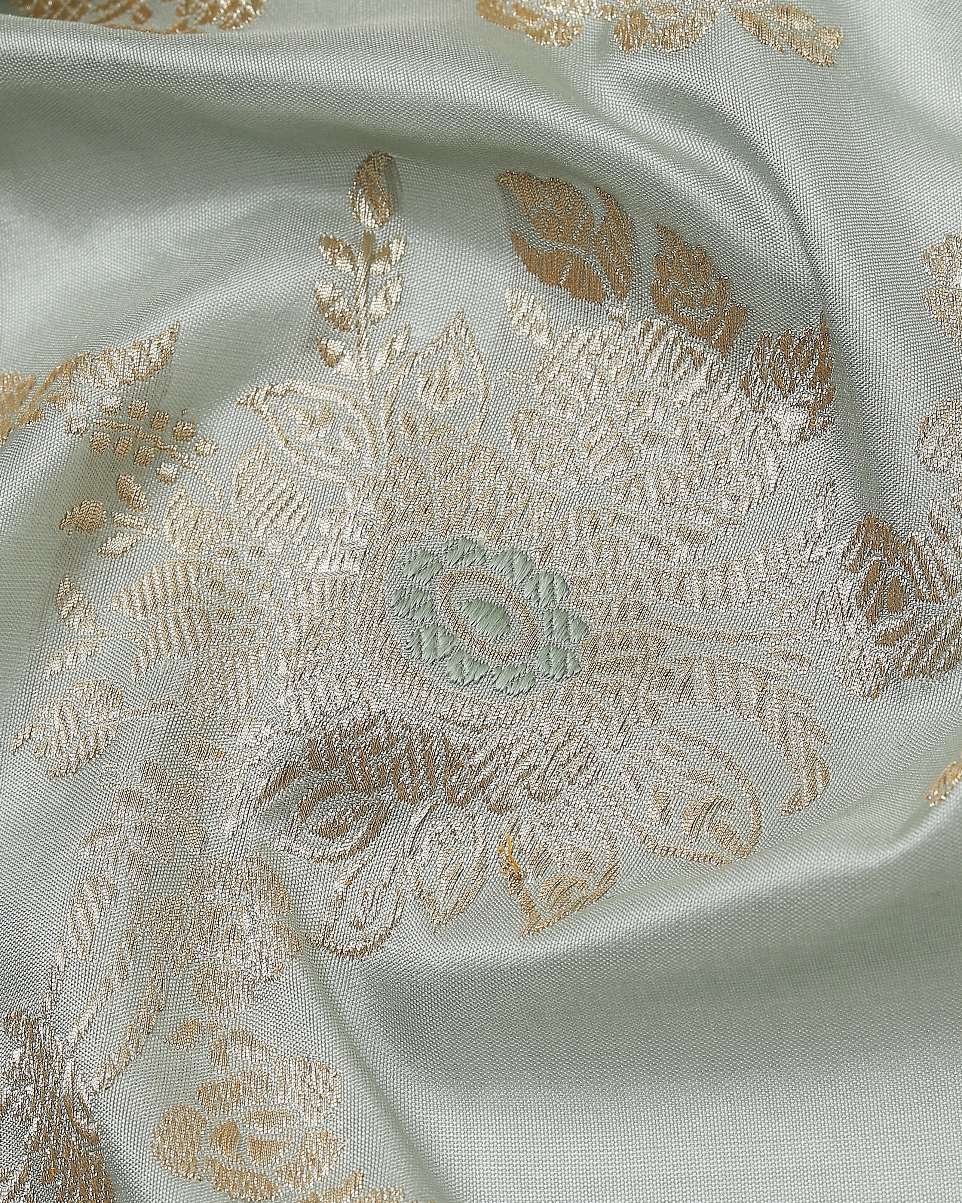 Mehreen Banarasi Kadwa Silk Saree