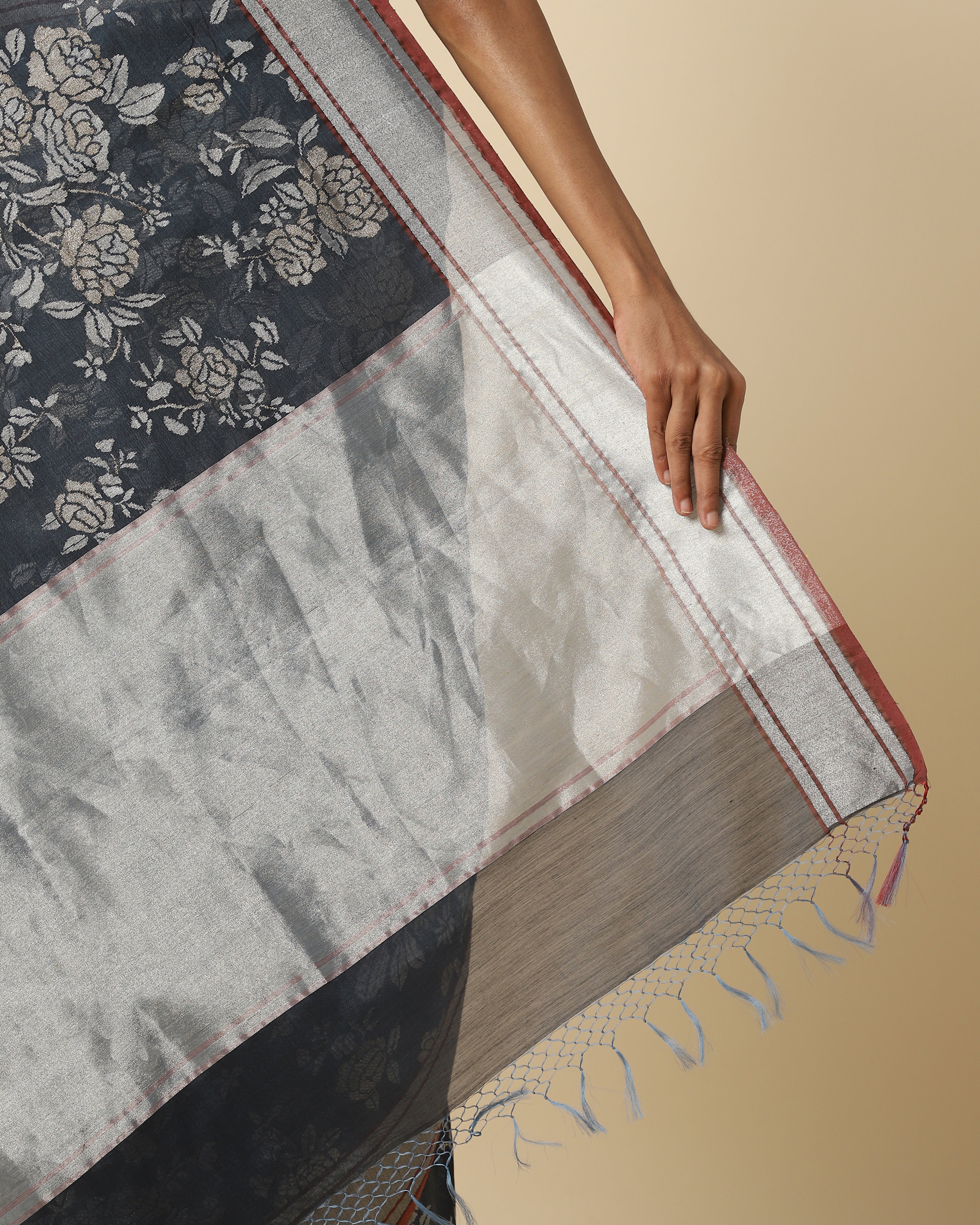 Oeshi Banarasi Jamdani Silk Cotton Saree