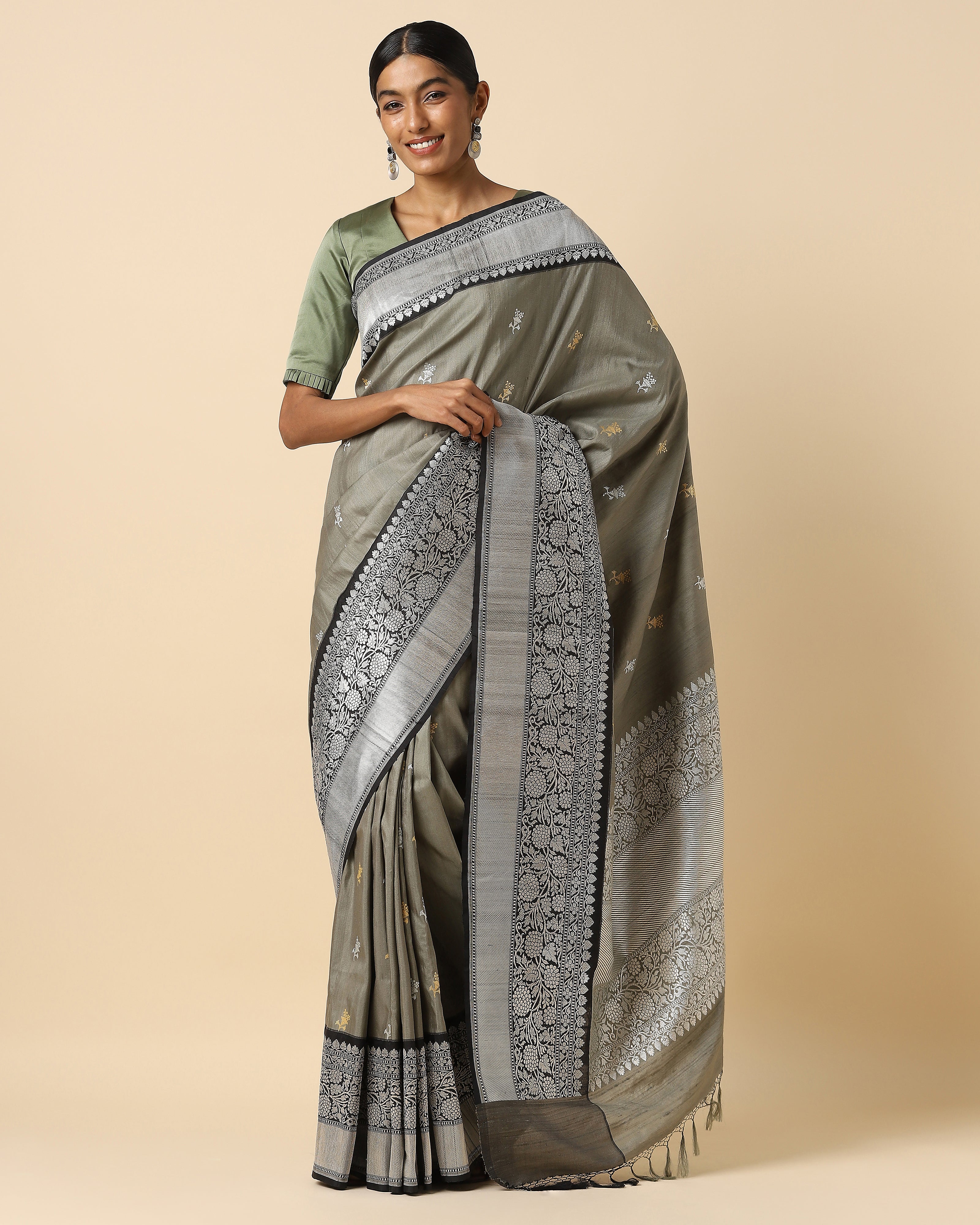 Sarva Banarasi Kadwa Silk Saree