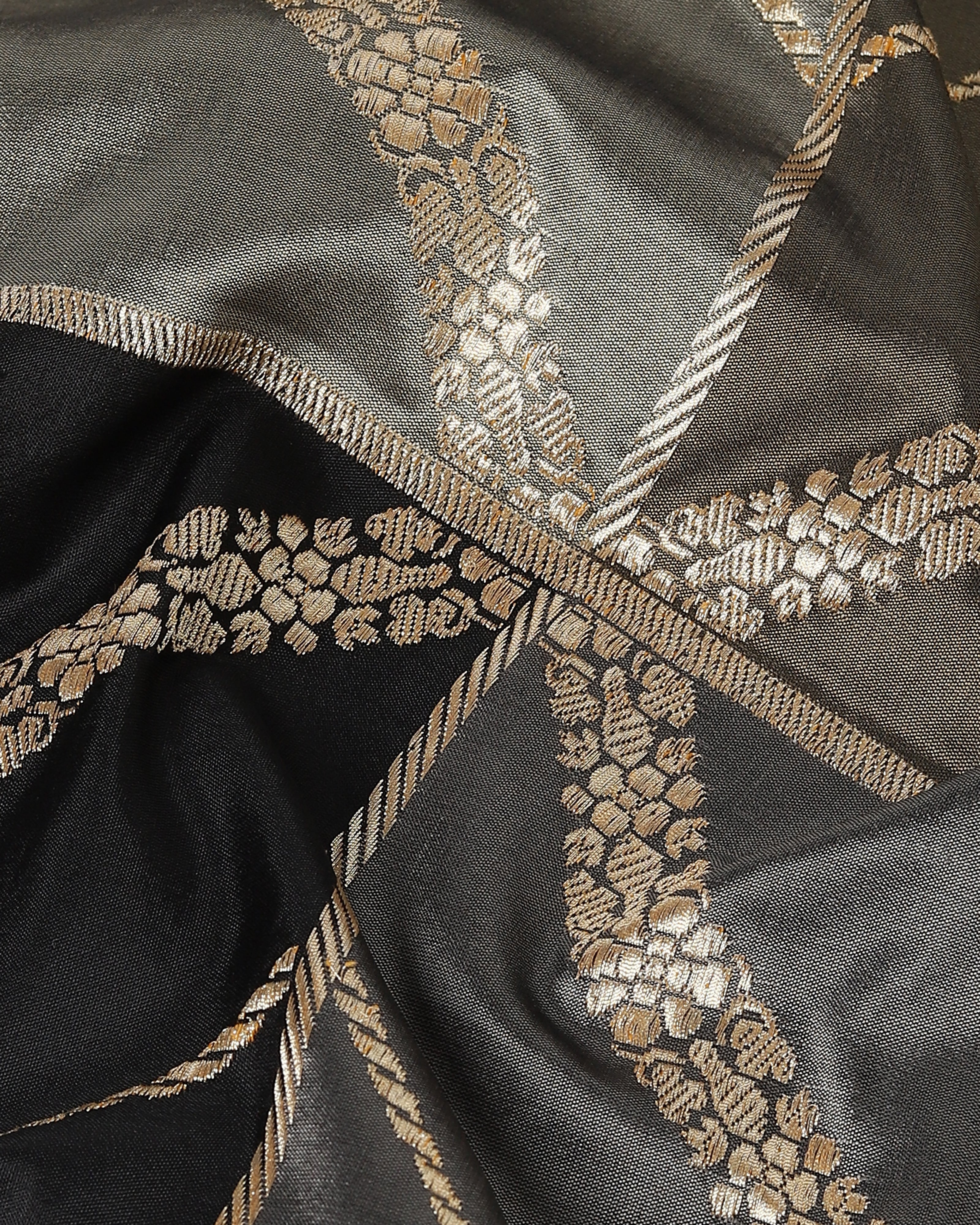 Aloka Banarasi Rangkaat Silk Saree