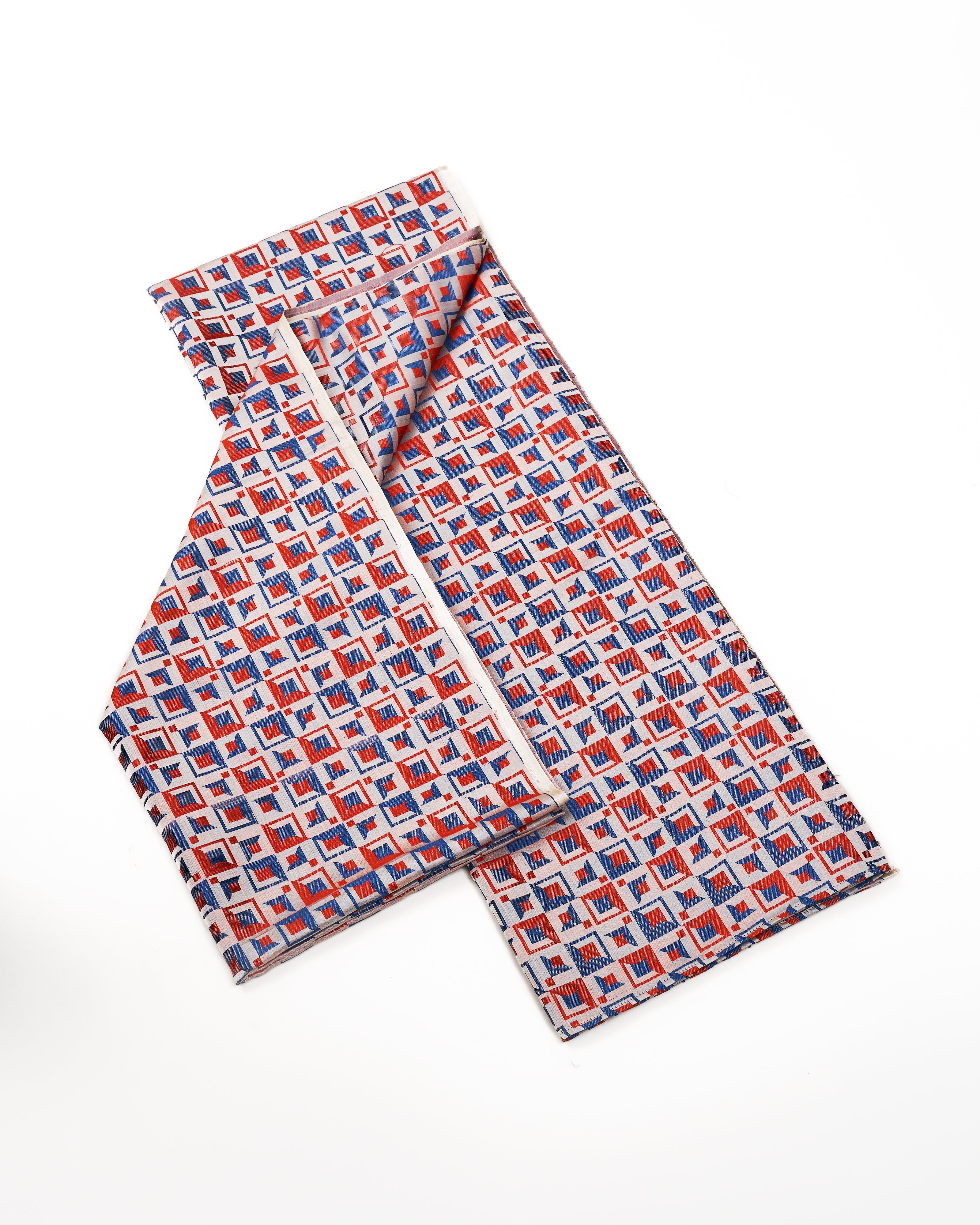 Manek Banarasi Tanchoi Silk Suit Fabric