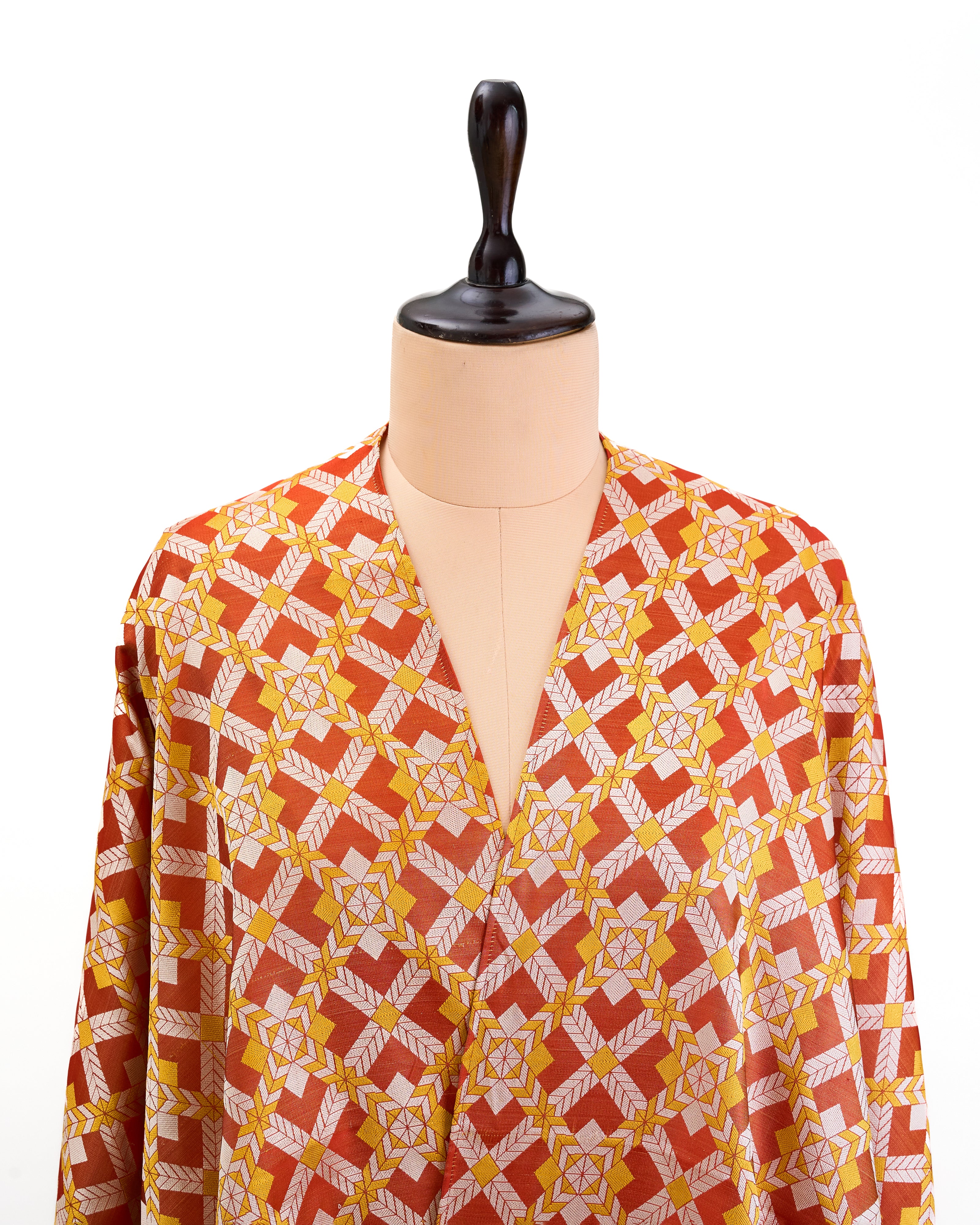 Pankhee Banarasi Tanchoi Silk Suit Fabric