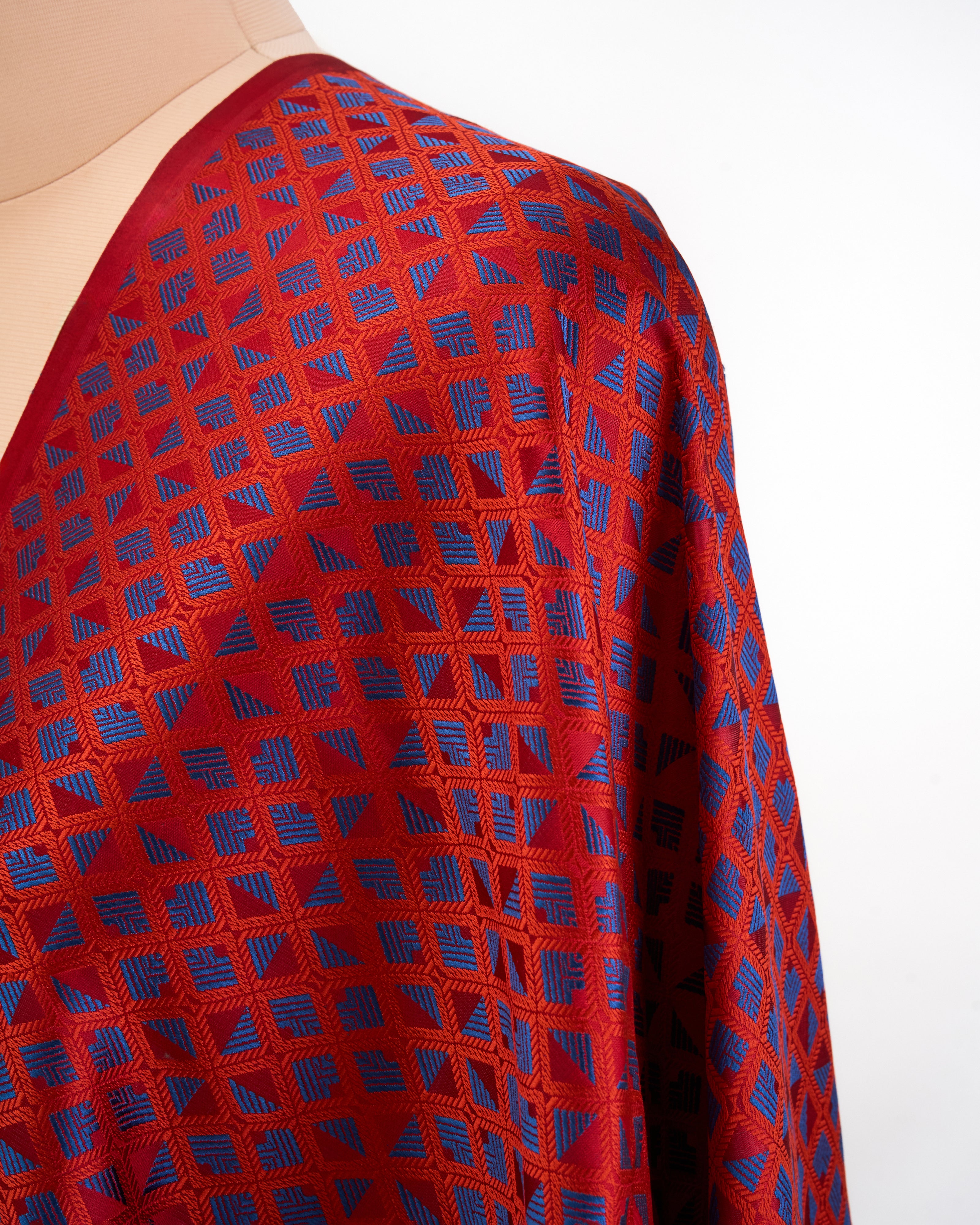 Parthiv Banarasi Tanchoi Silk Suit Fabric