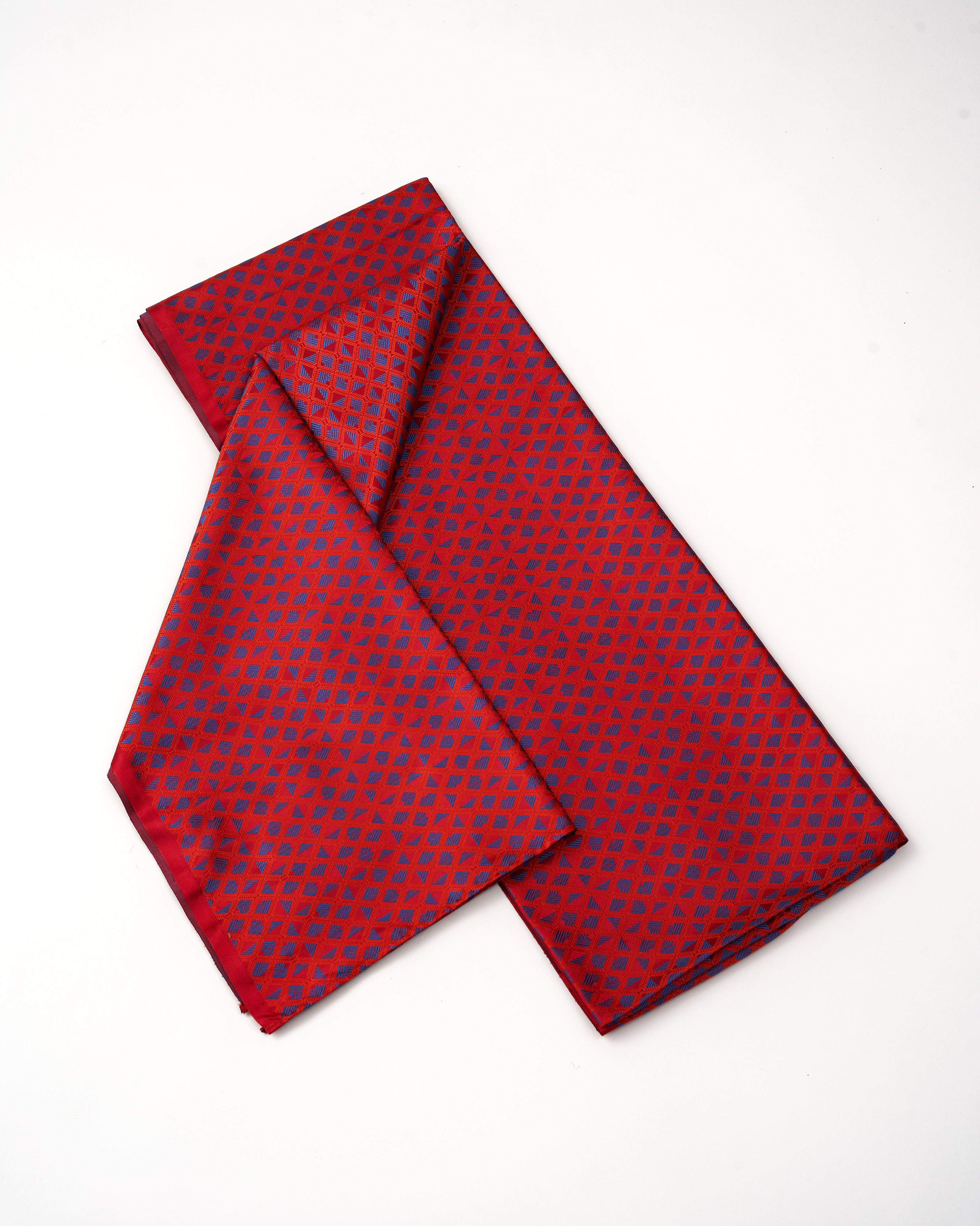 Parthiv Banarasi Tanchoi Silk Suit Fabric