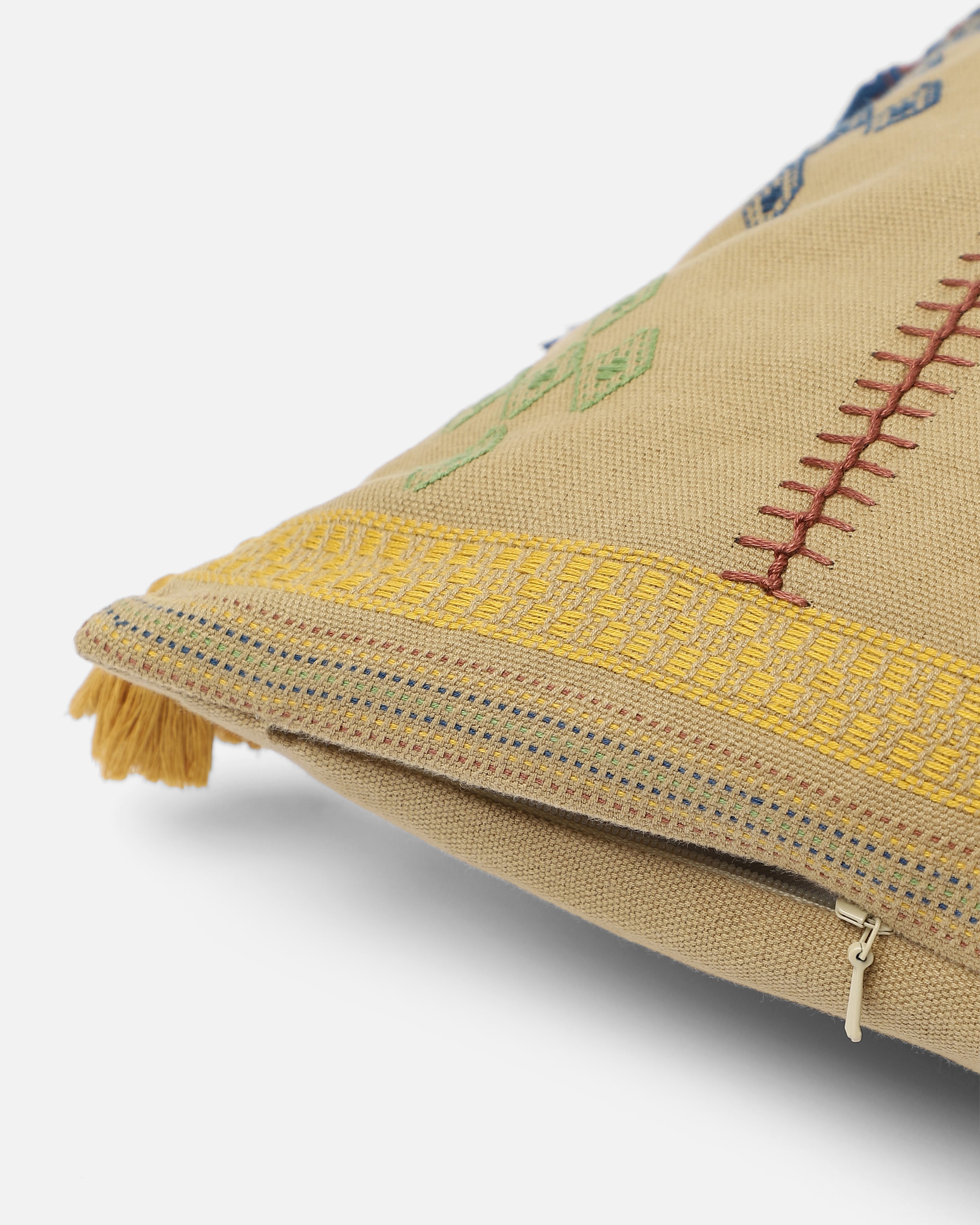 Mondo Bhujodi Extra Weft Cotton Cushion Cover