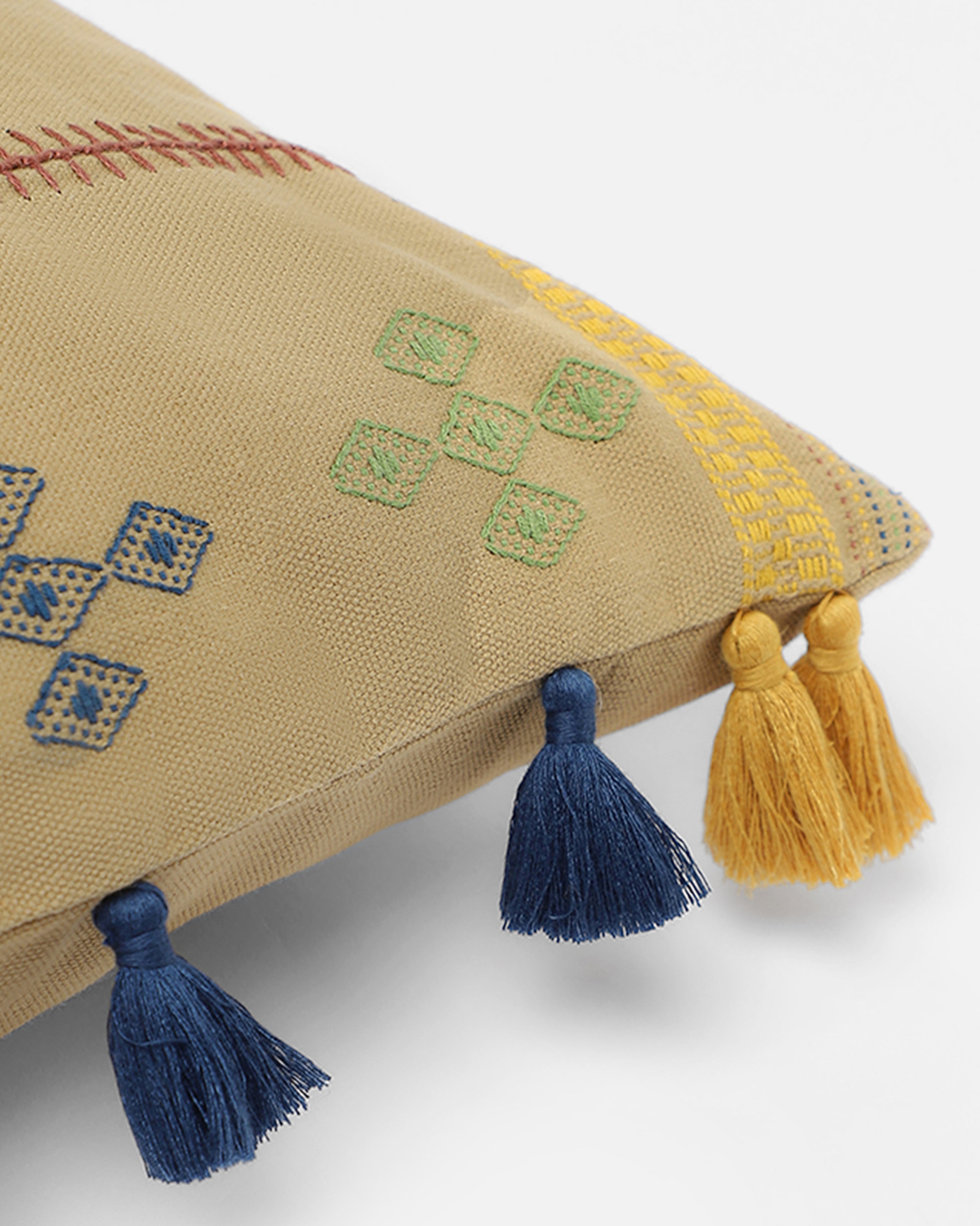 Mondo Bhujodi Extra Weft Cotton Cushion Cover