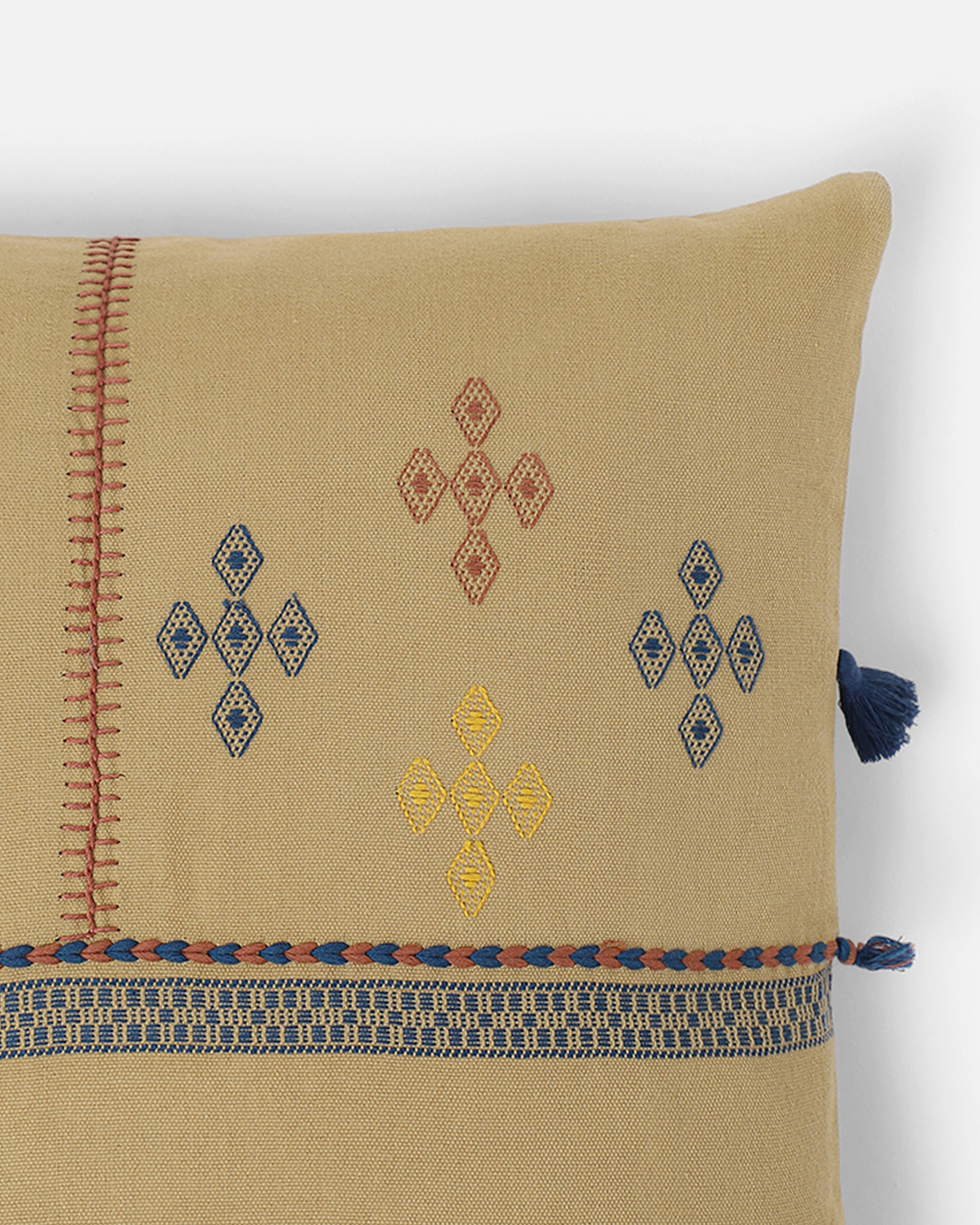 Mondo Bhujodi Extra Weft Cotton Cushion Cover