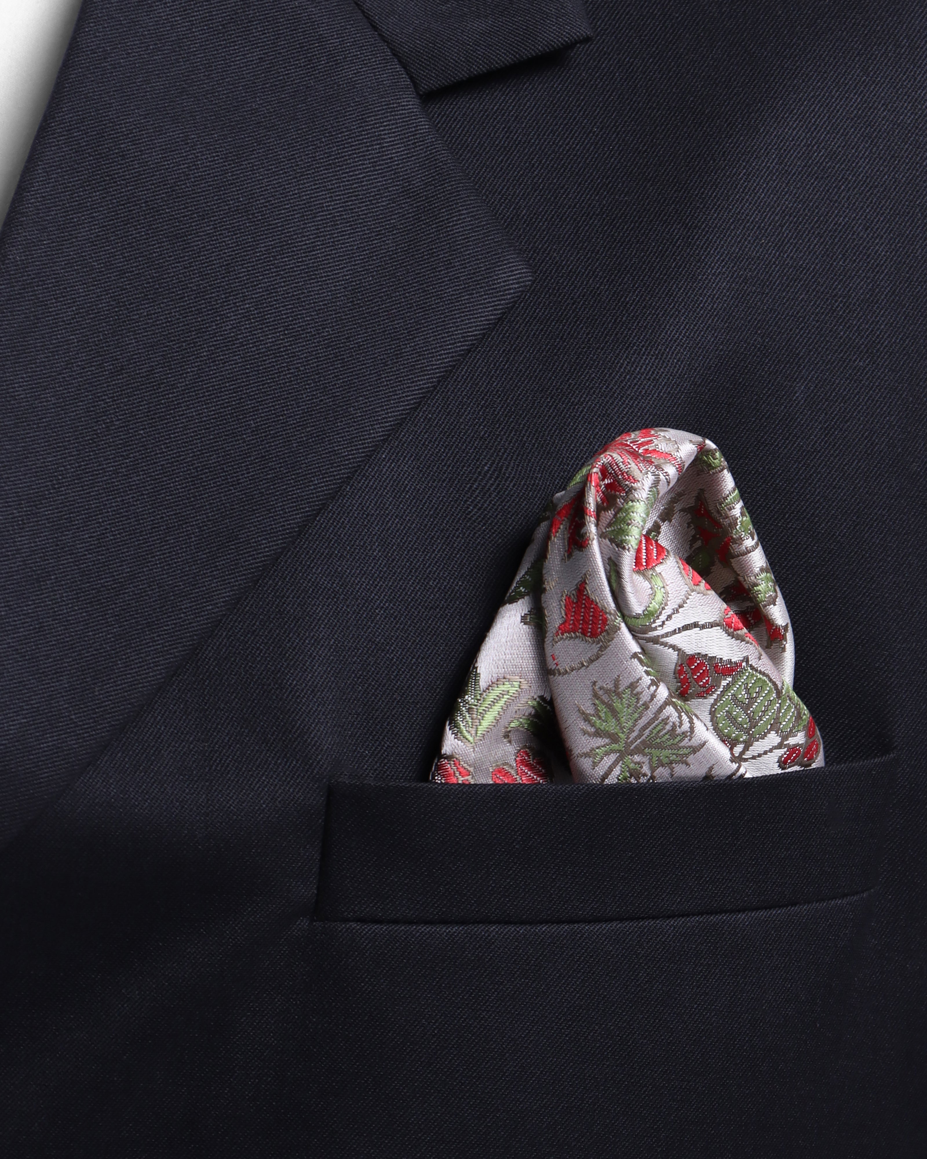 Hibiscus Banarasi Tanchoi Silk Pocket Square