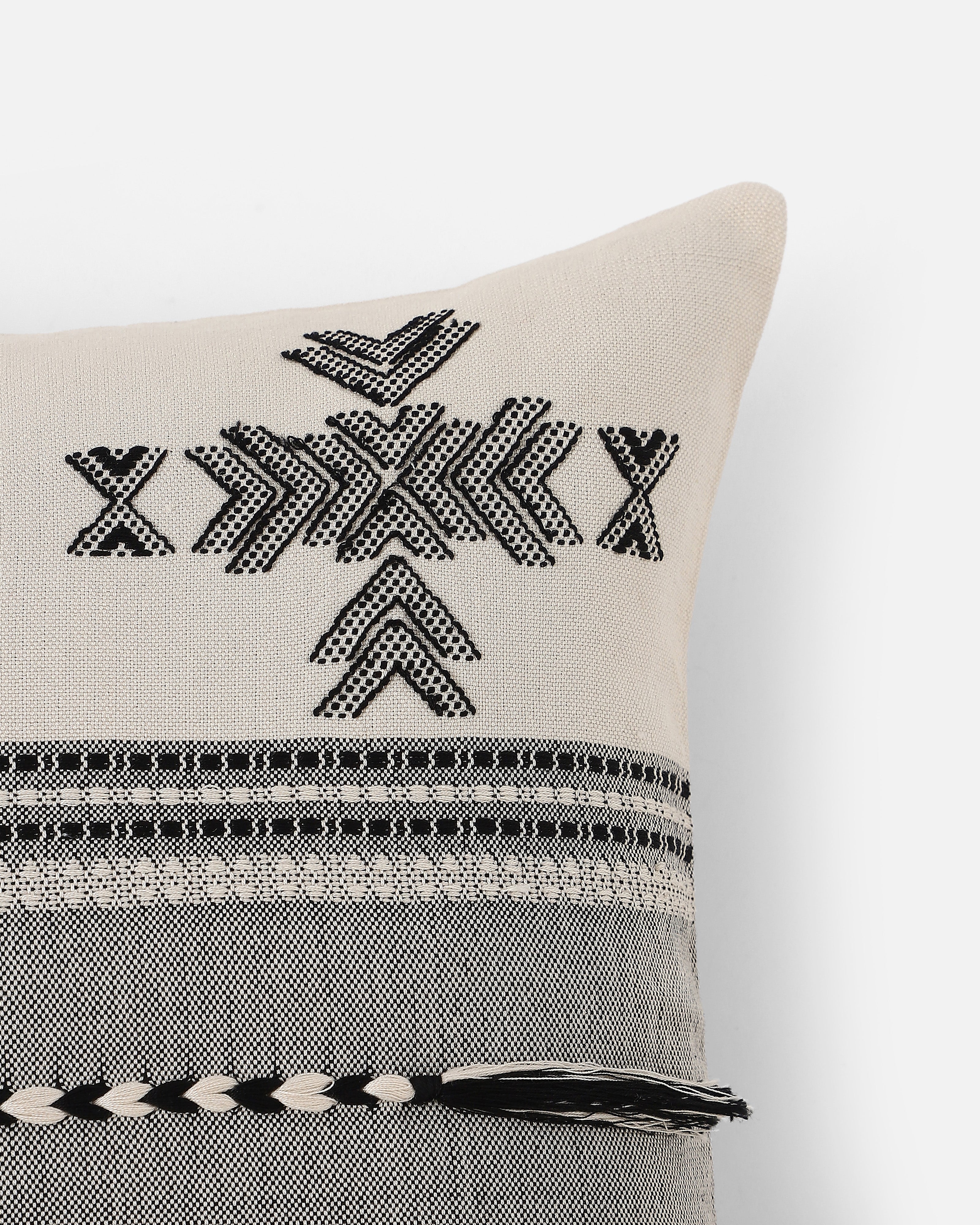 Kimaya Bhujodi Extra Weft Cotton Cushion Cover