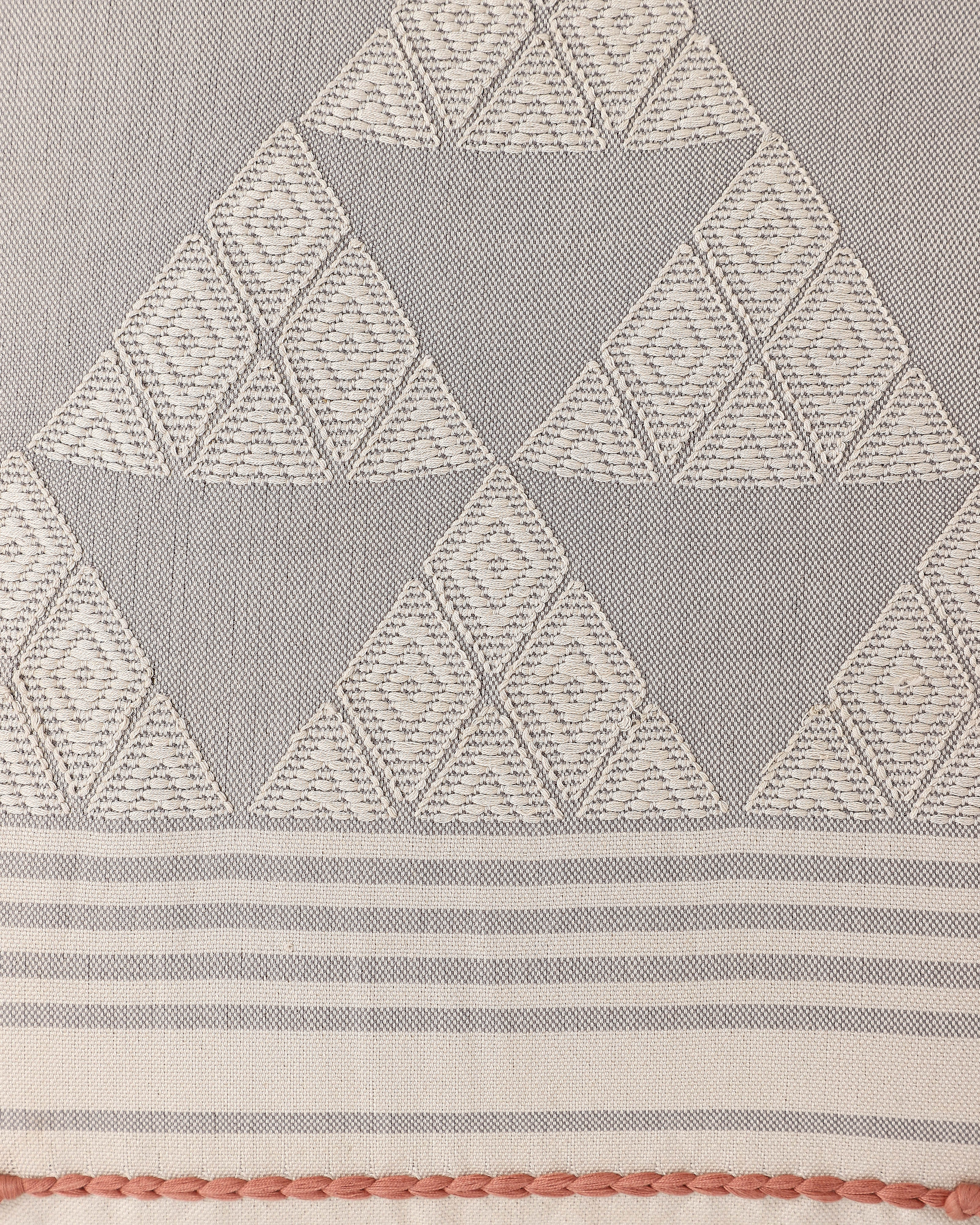 Kimi Bhujodi Extra Weft Cotton Cushion Cover