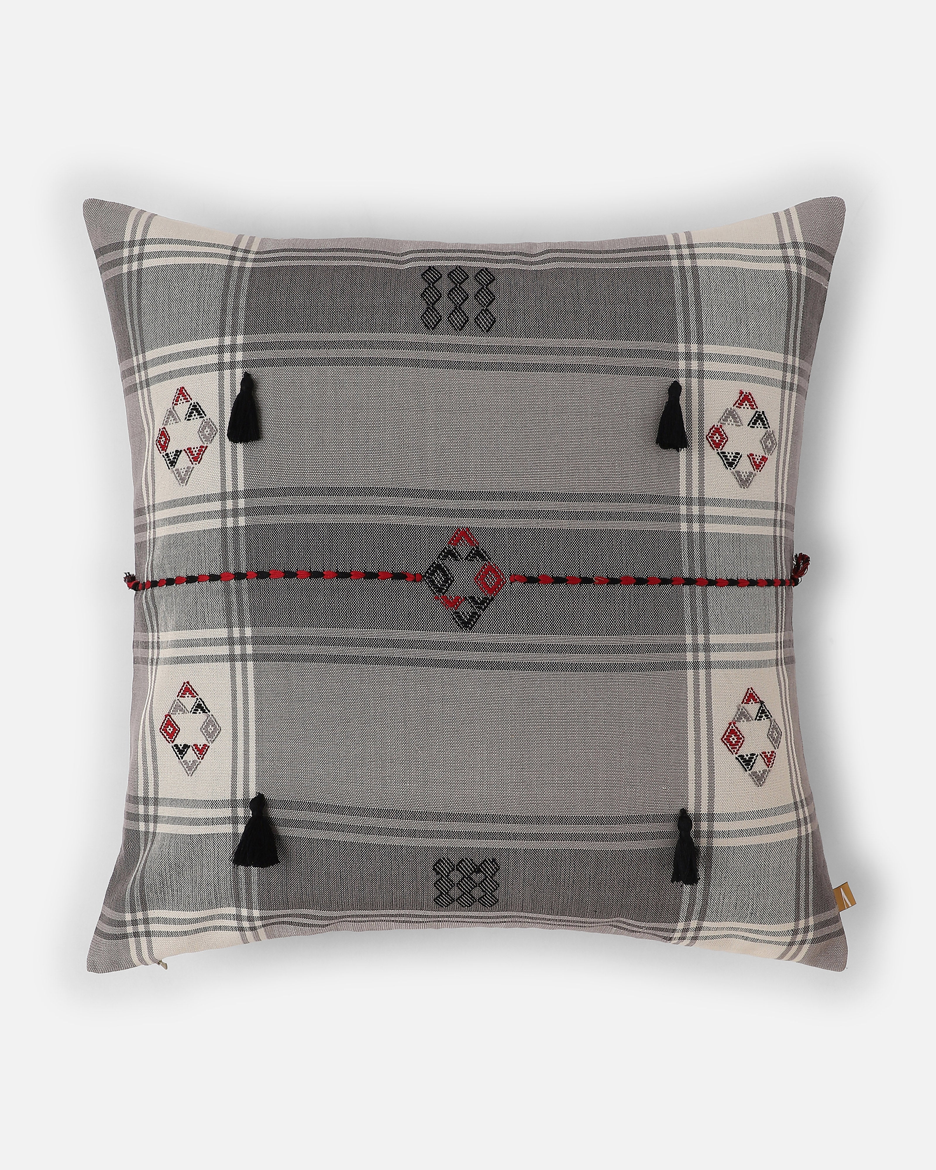 Rimmi Bhujodi Extra Weft Cotton Cushion Cover