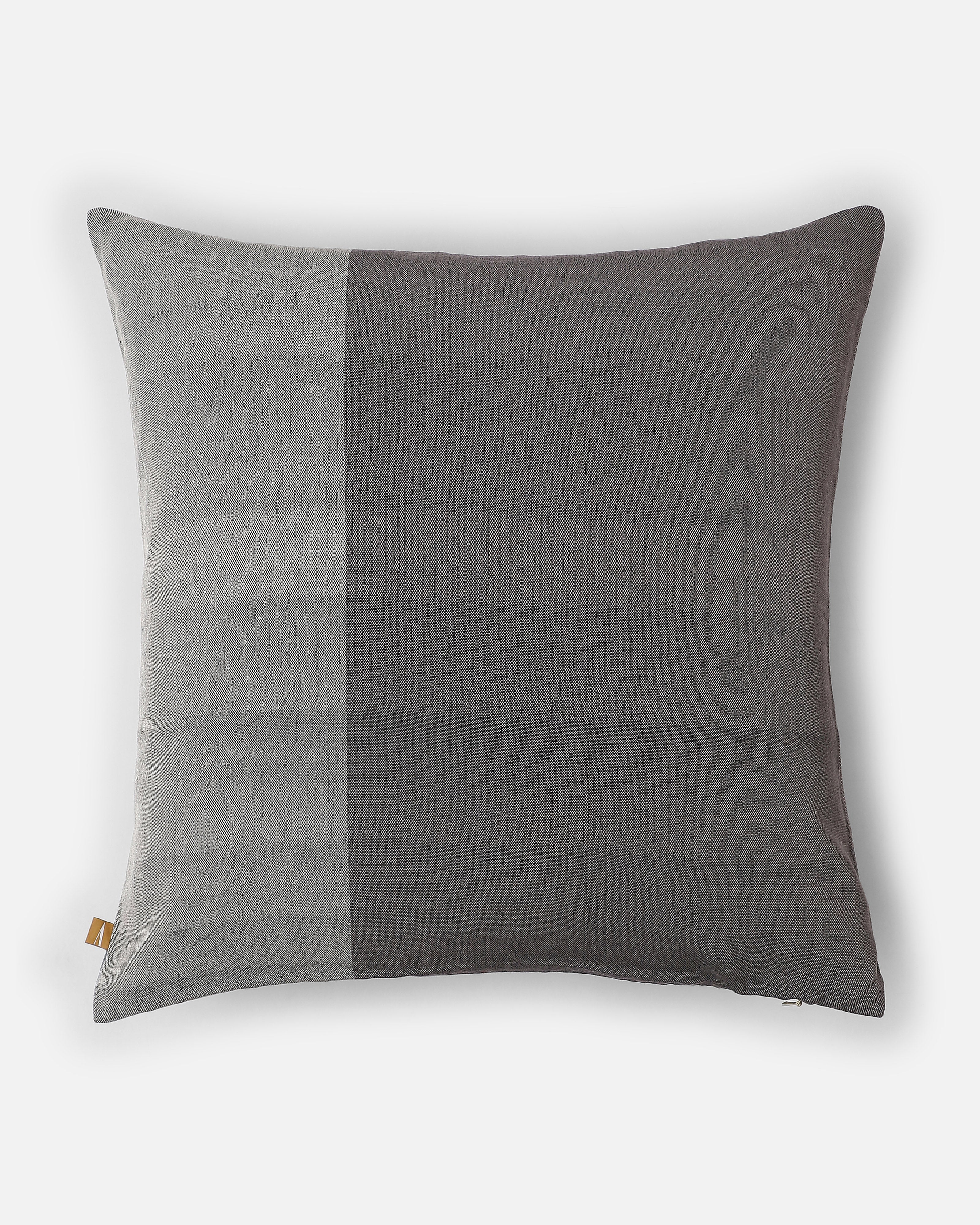 Taani Bhujodi Extra Weft Cotton Cushion Cover