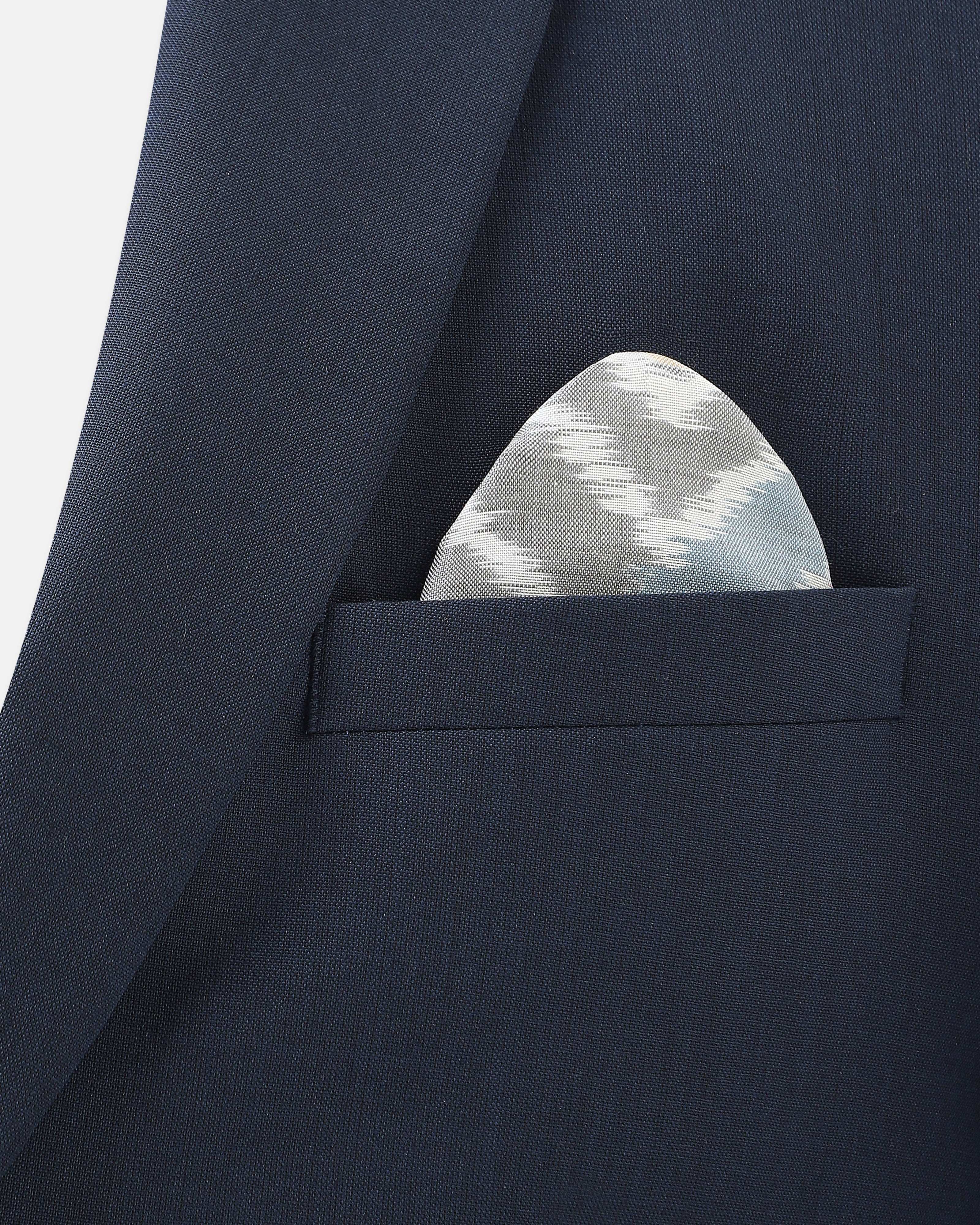 Jagmag Pochampally Weft Ikat Cotton Silk Pocket Square