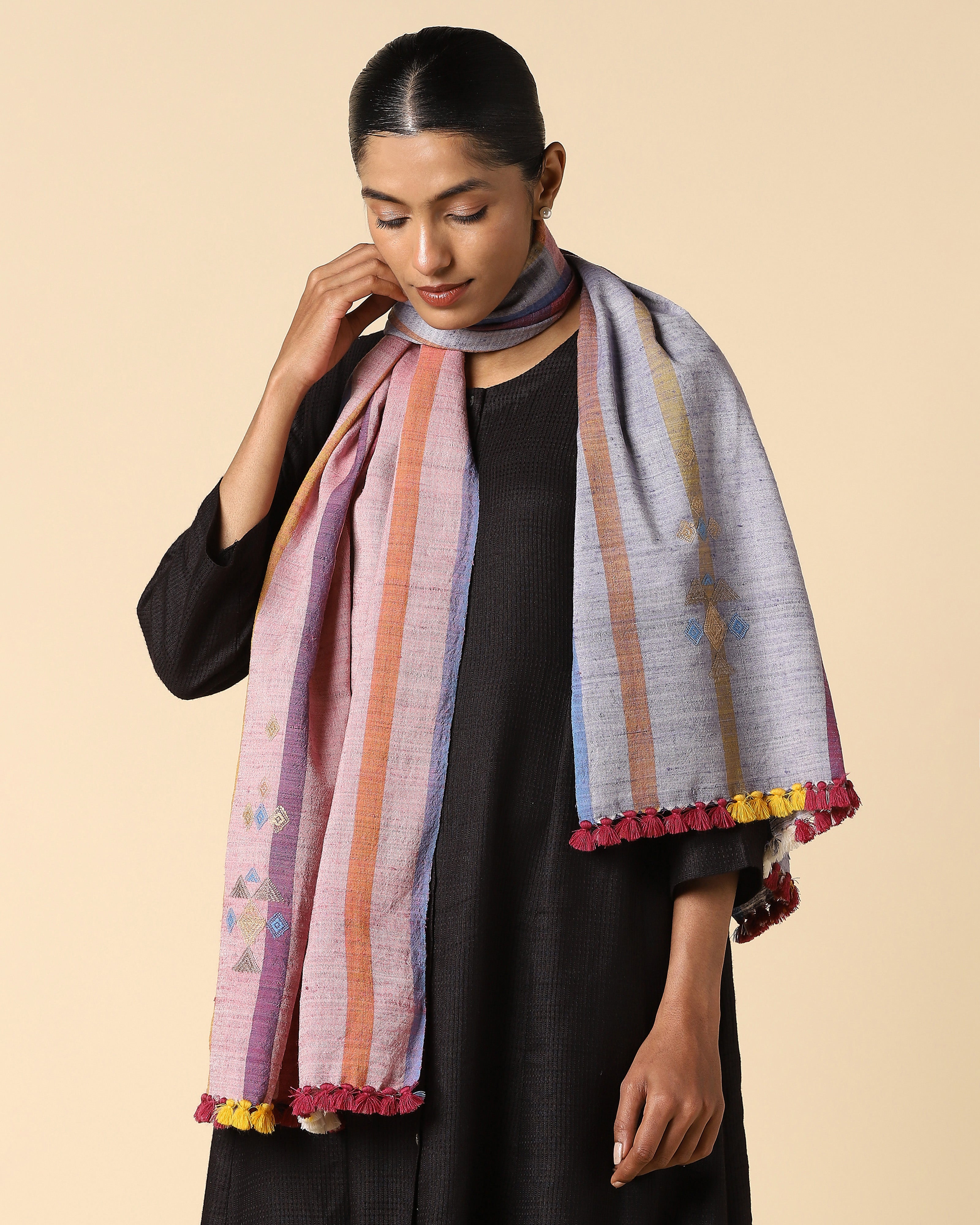 Rola Bhujodi Extra Weft Wool Silk Stole