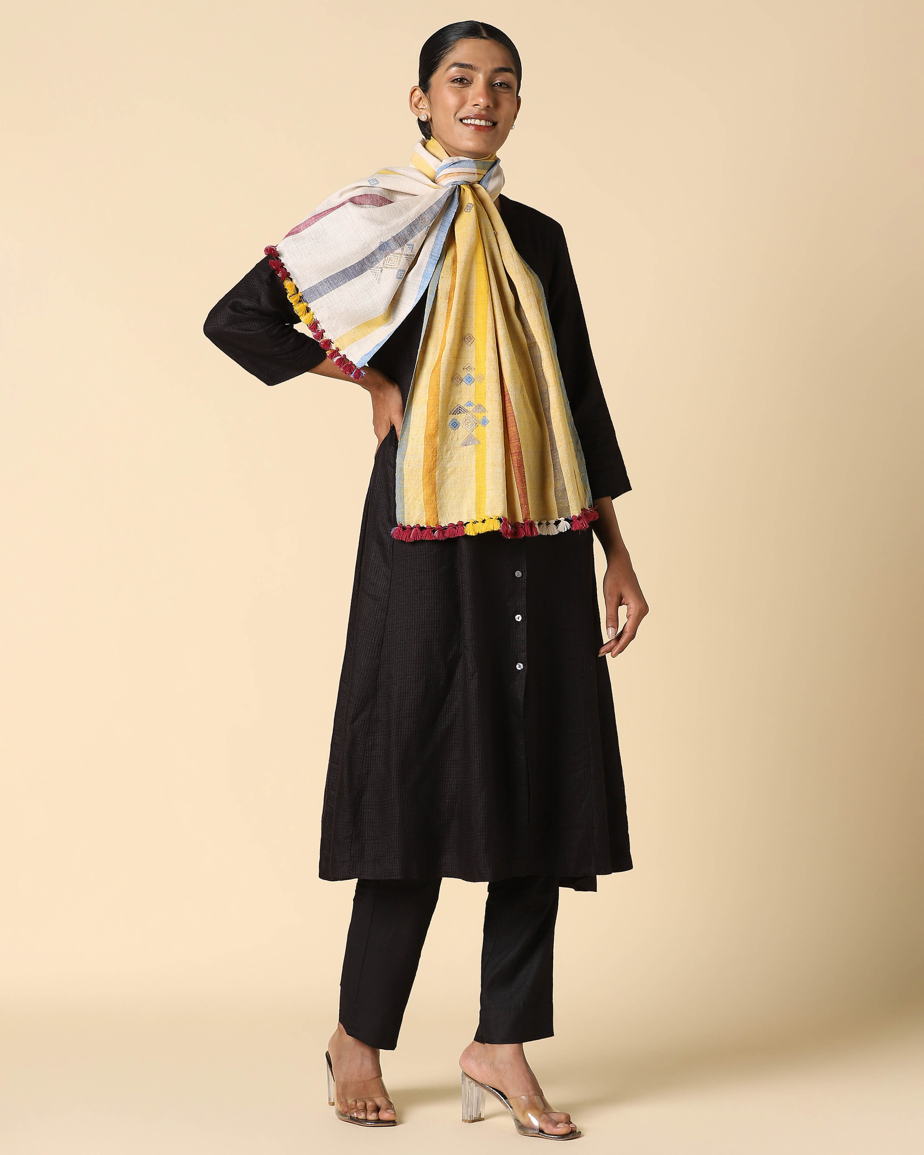 Rola Bhujodi Extra Weft Wool Silk Stole