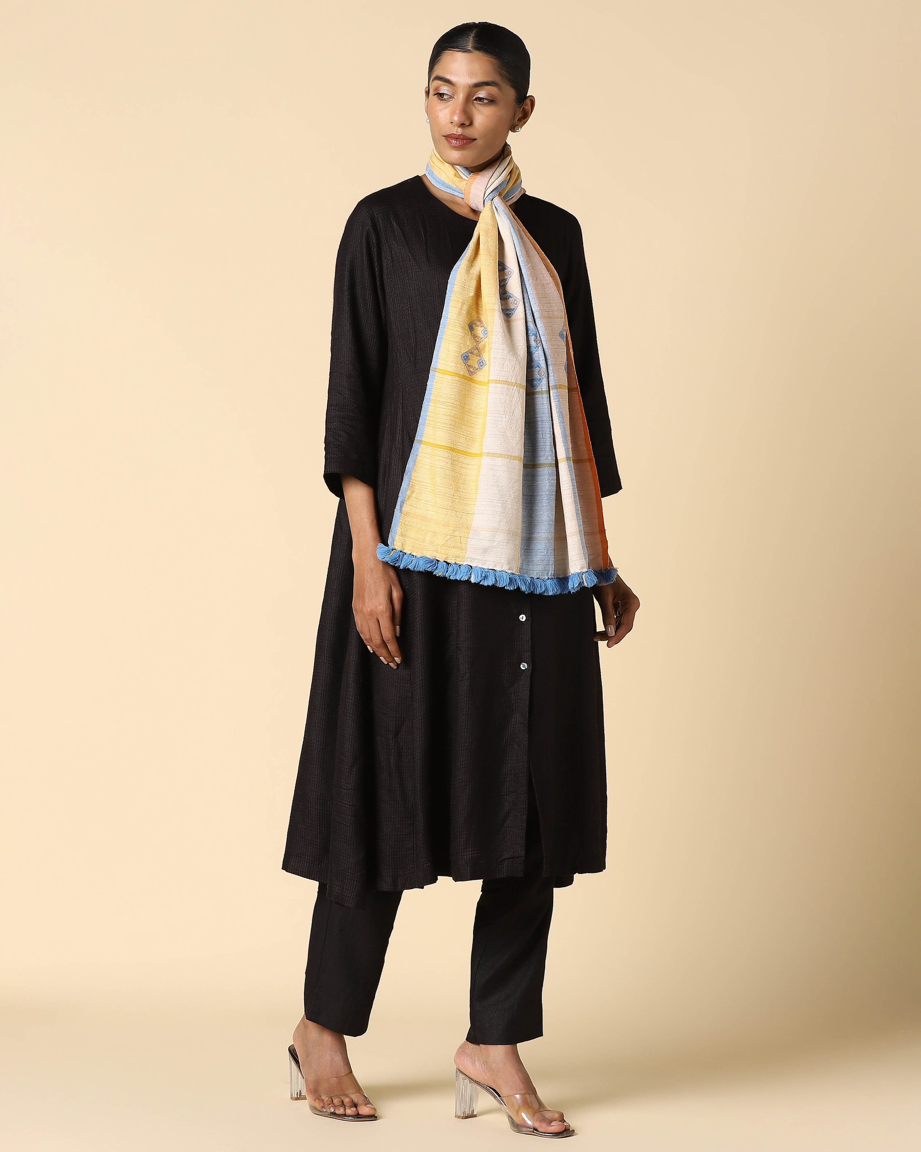 Roli Bhujodi Extra Weft Wool Silk Stole