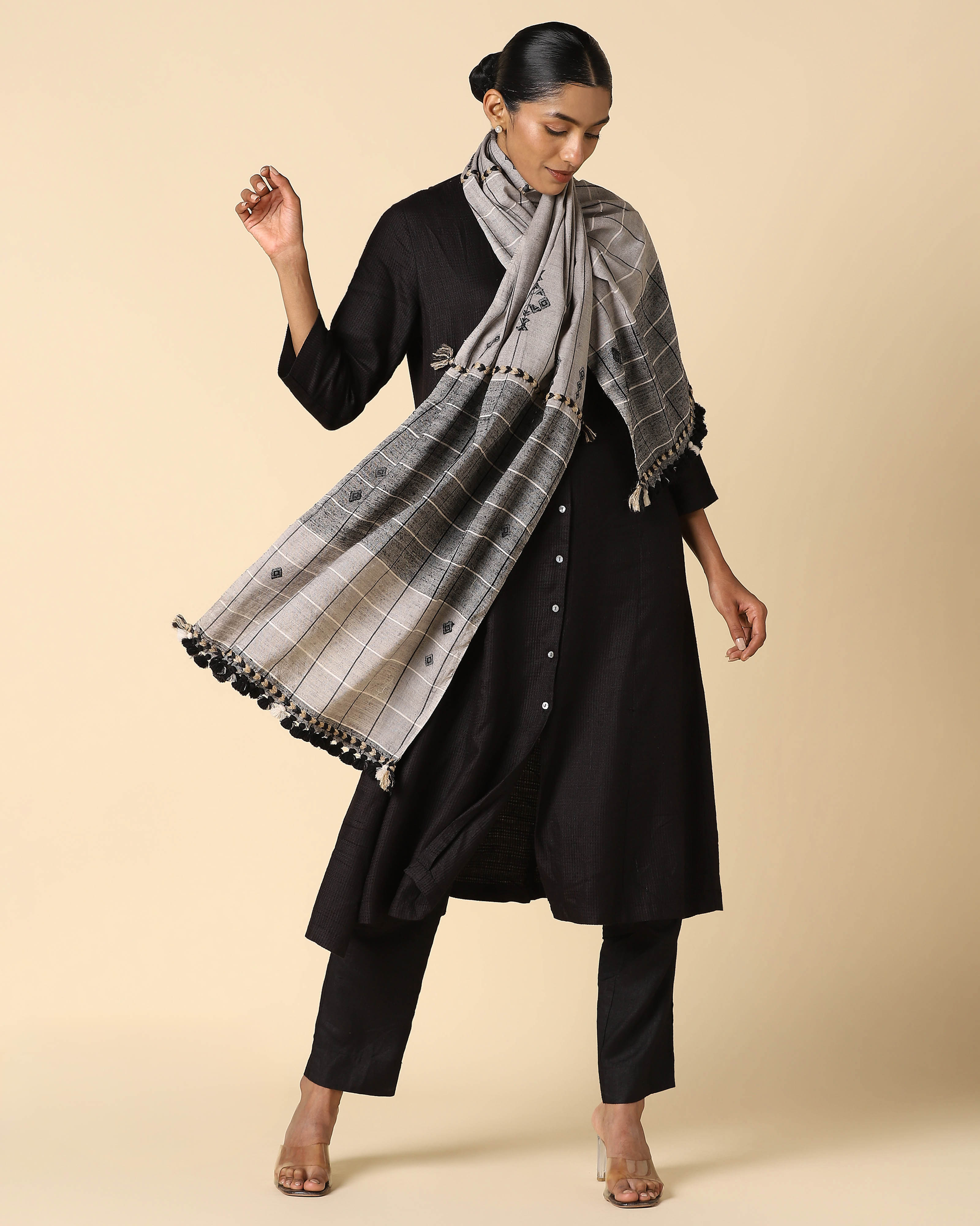 Pia Bhujodi Extra Weft Wool Silk Stole