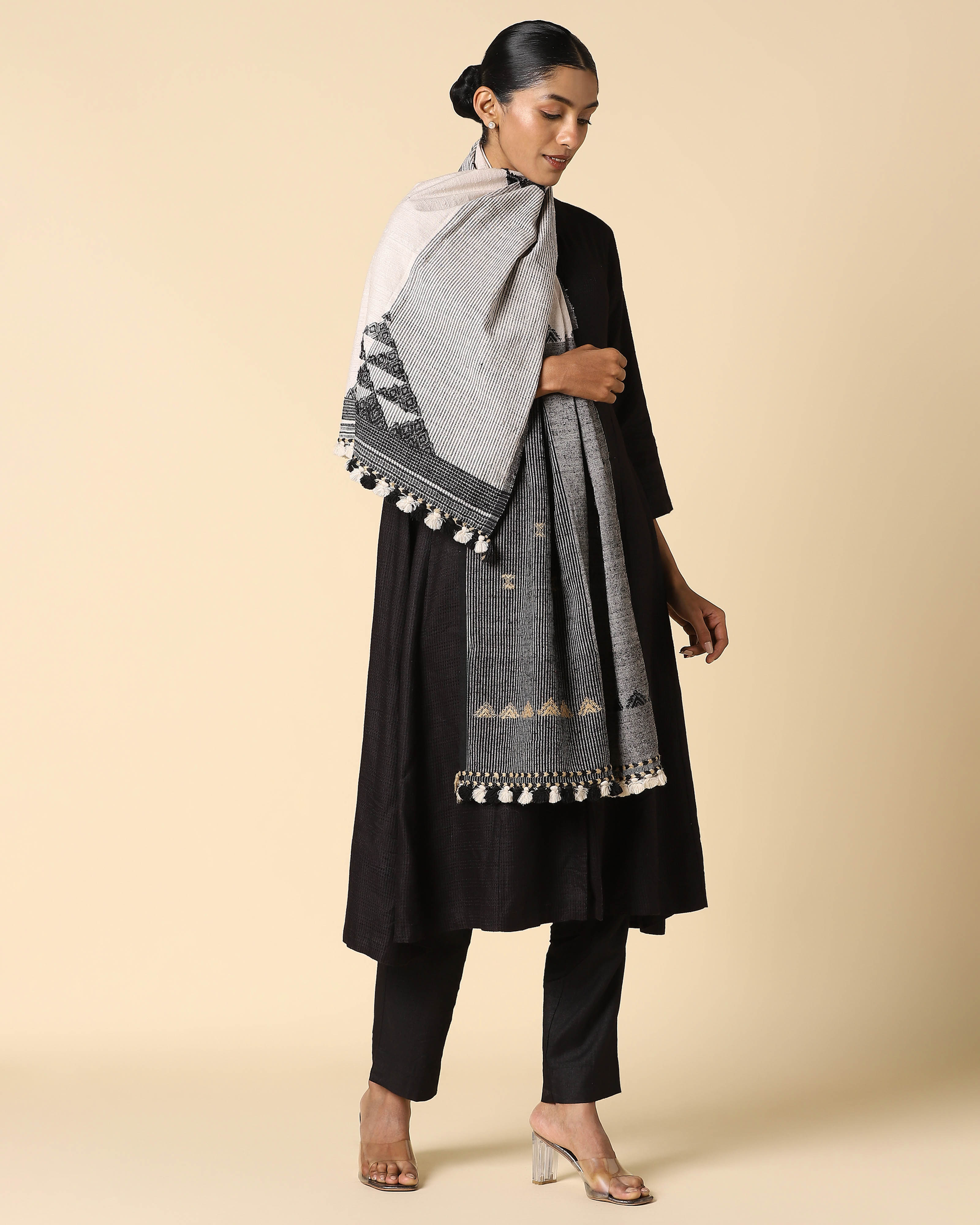 Zoji Bhujodi Extra Weft Wool Silk Stole