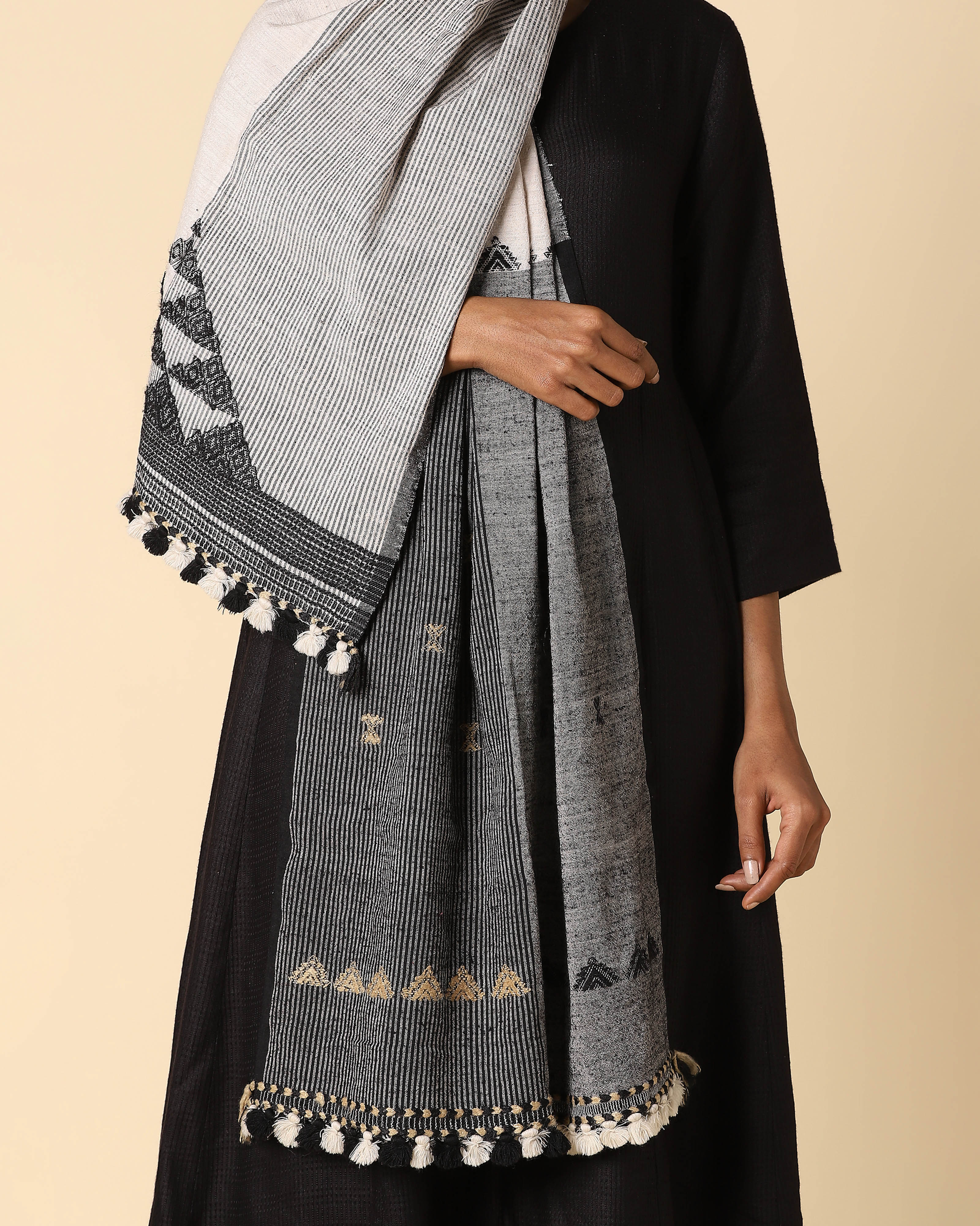 Zoji Bhujodi Extra Weft Wool Silk Stole