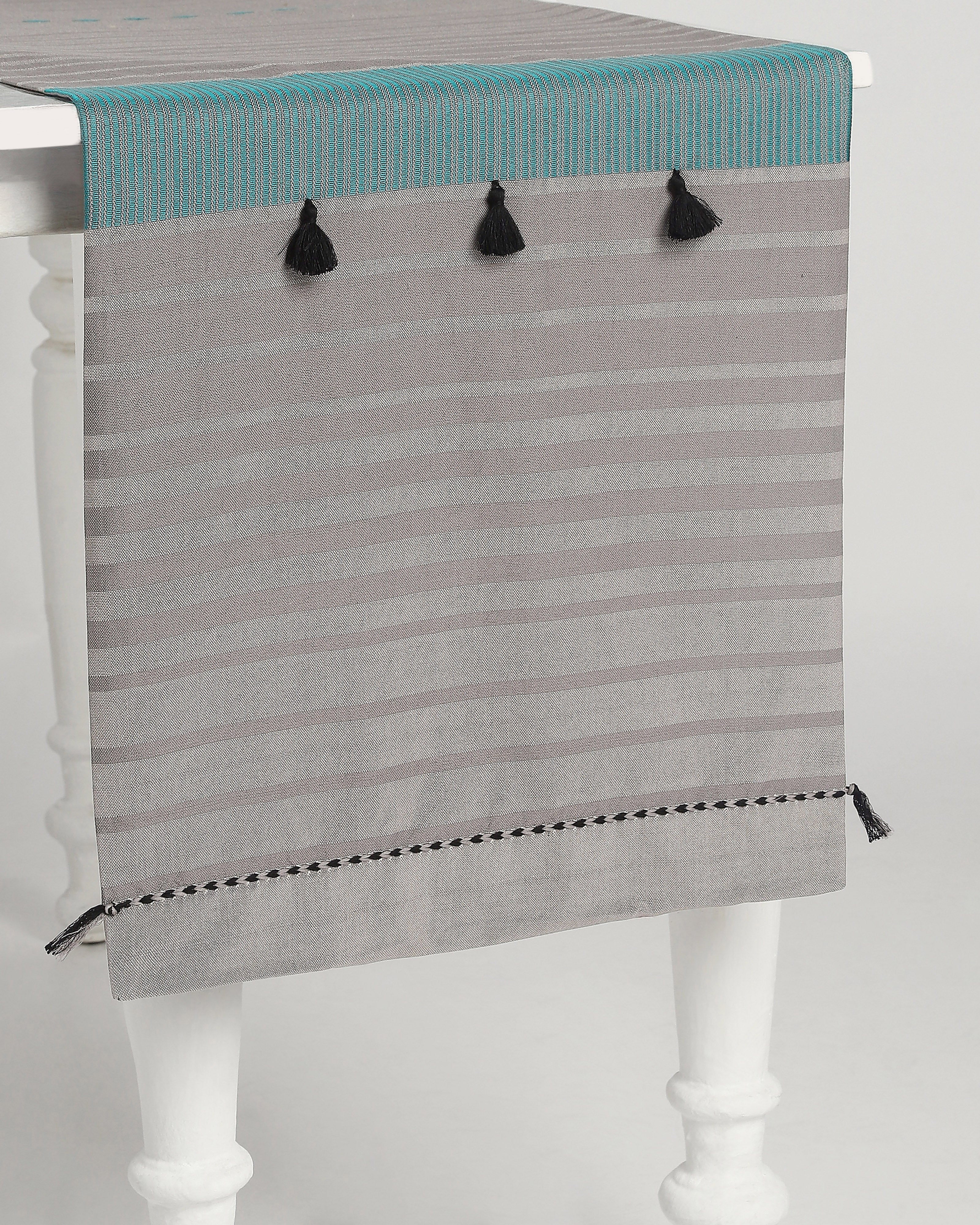 Level Bhujodi Extra Weft Cotton Table Runner