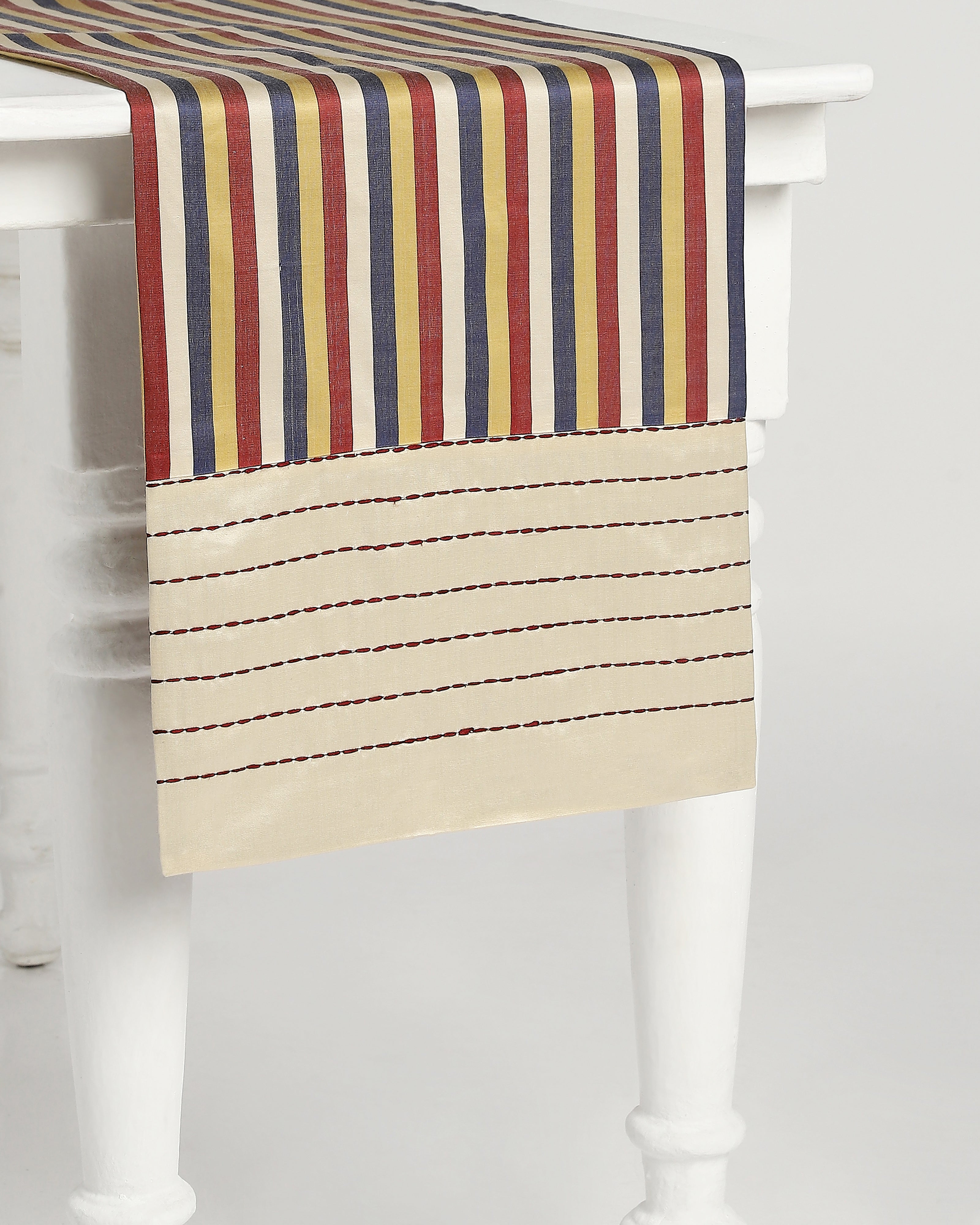 Mau Banarasi Satin Silk Cotton Table Runner