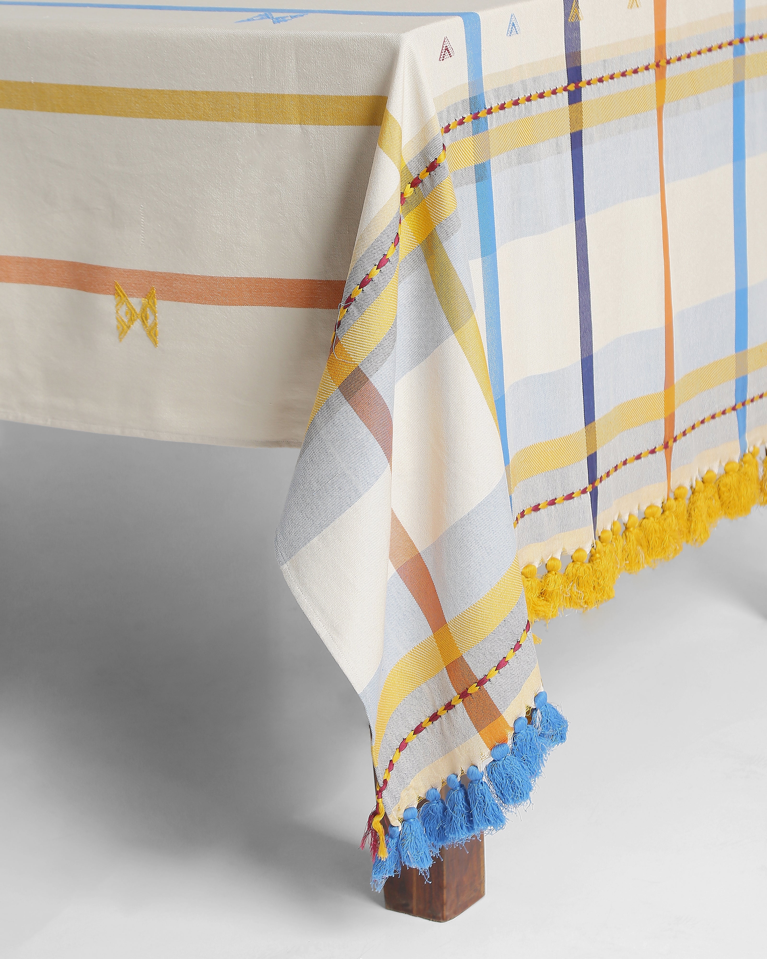 Bret Bhujodi Extra Weft Cotton Table Cover