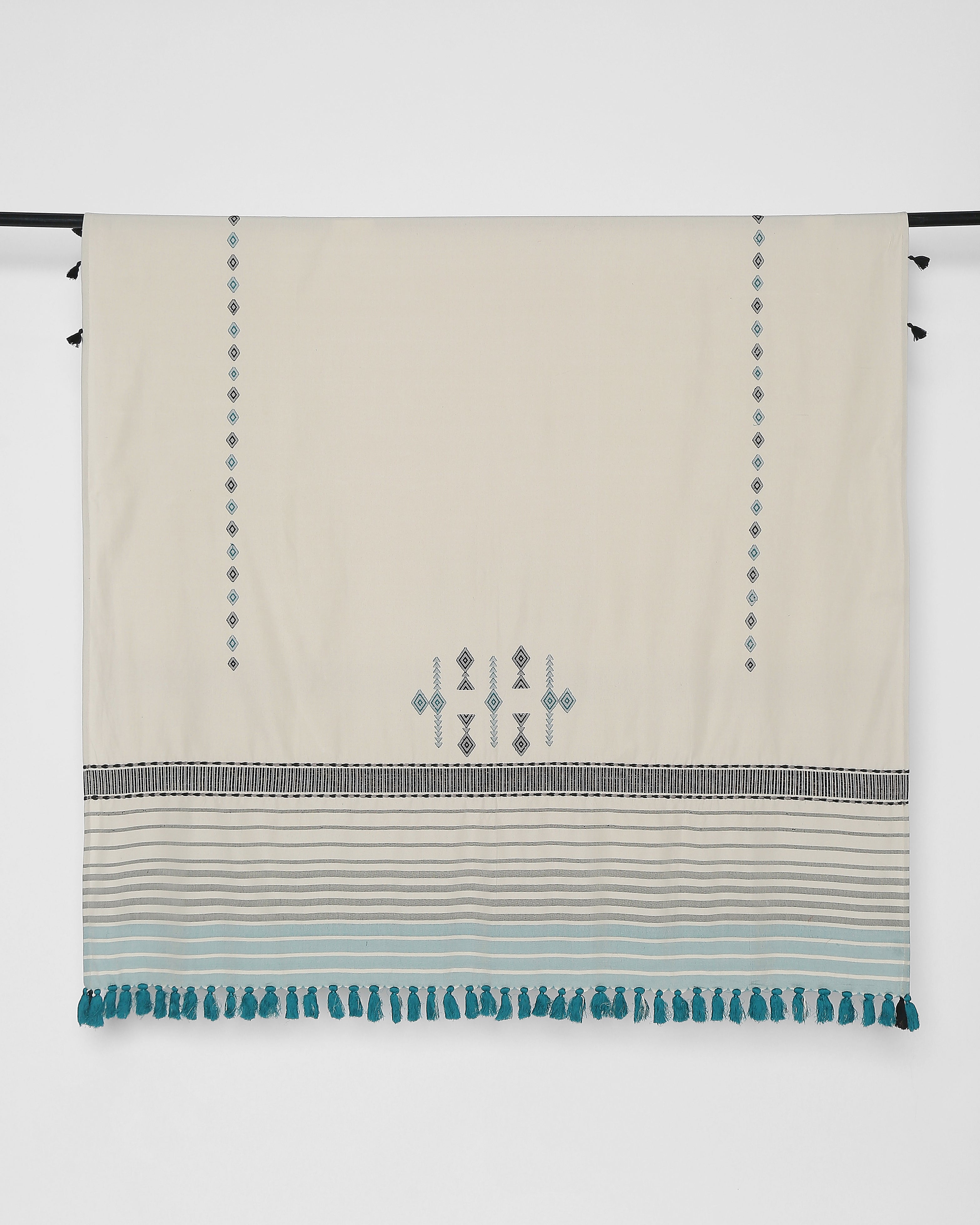 Teera Bhujodi Extra Weft Cotton Table Cover