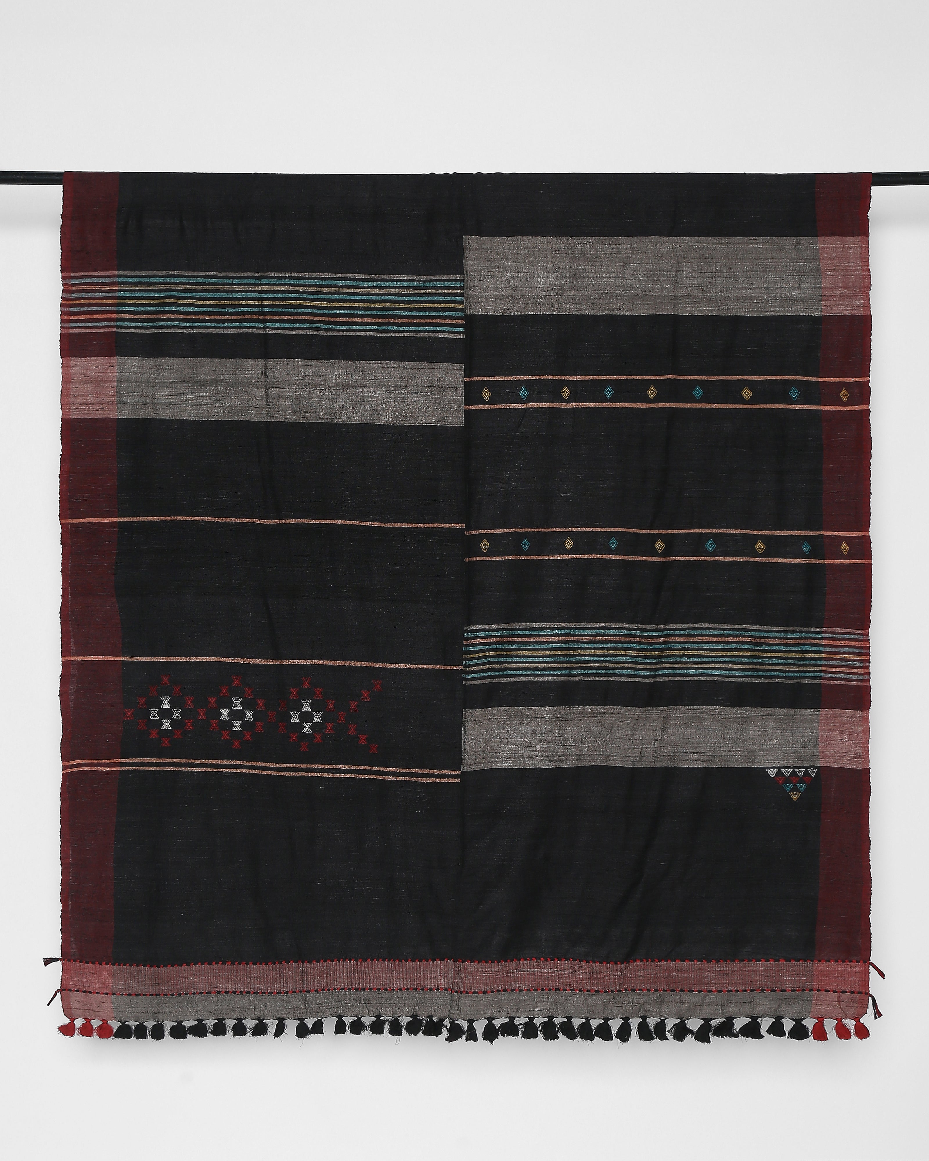 Sera Bhujodi Extra Weft Woolen Throw