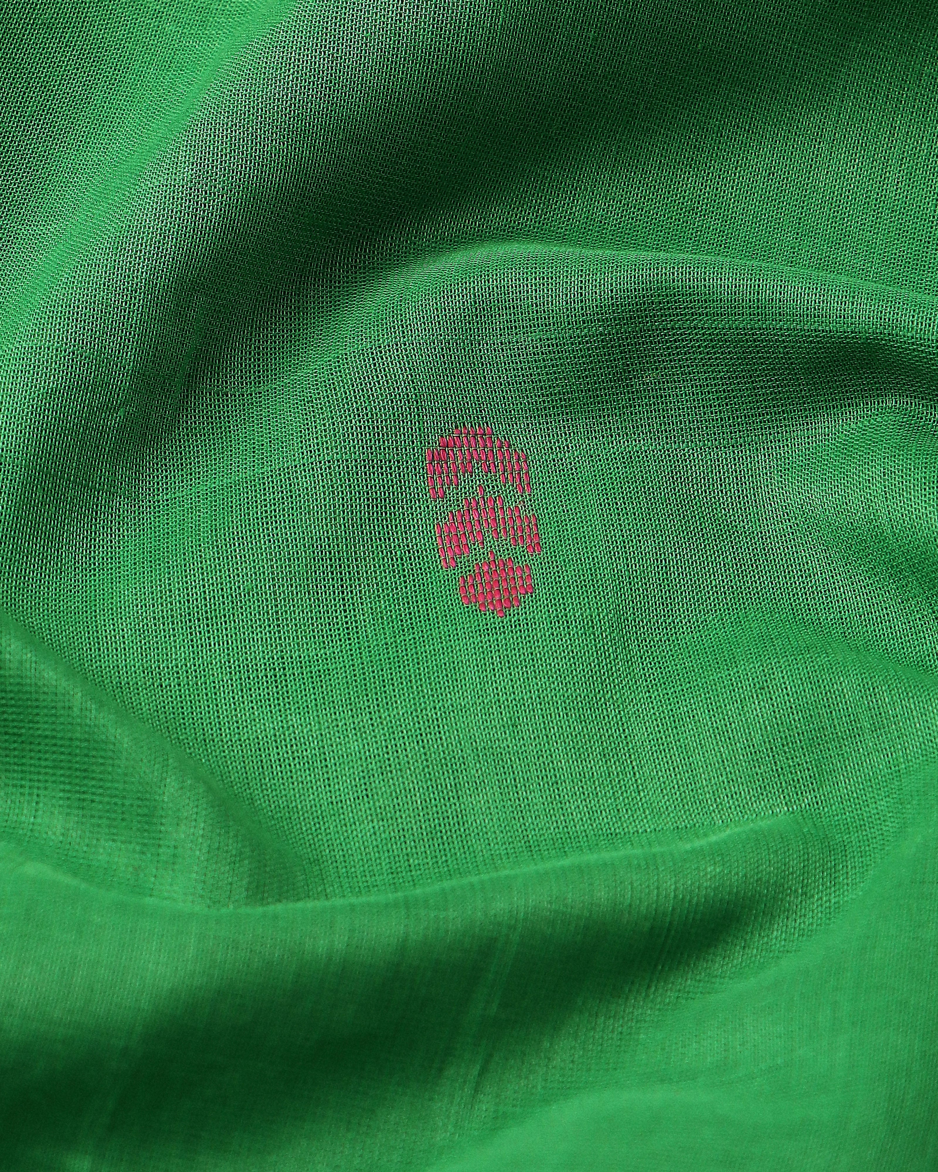 Yuvikaa Angara Jala Cotton Saree