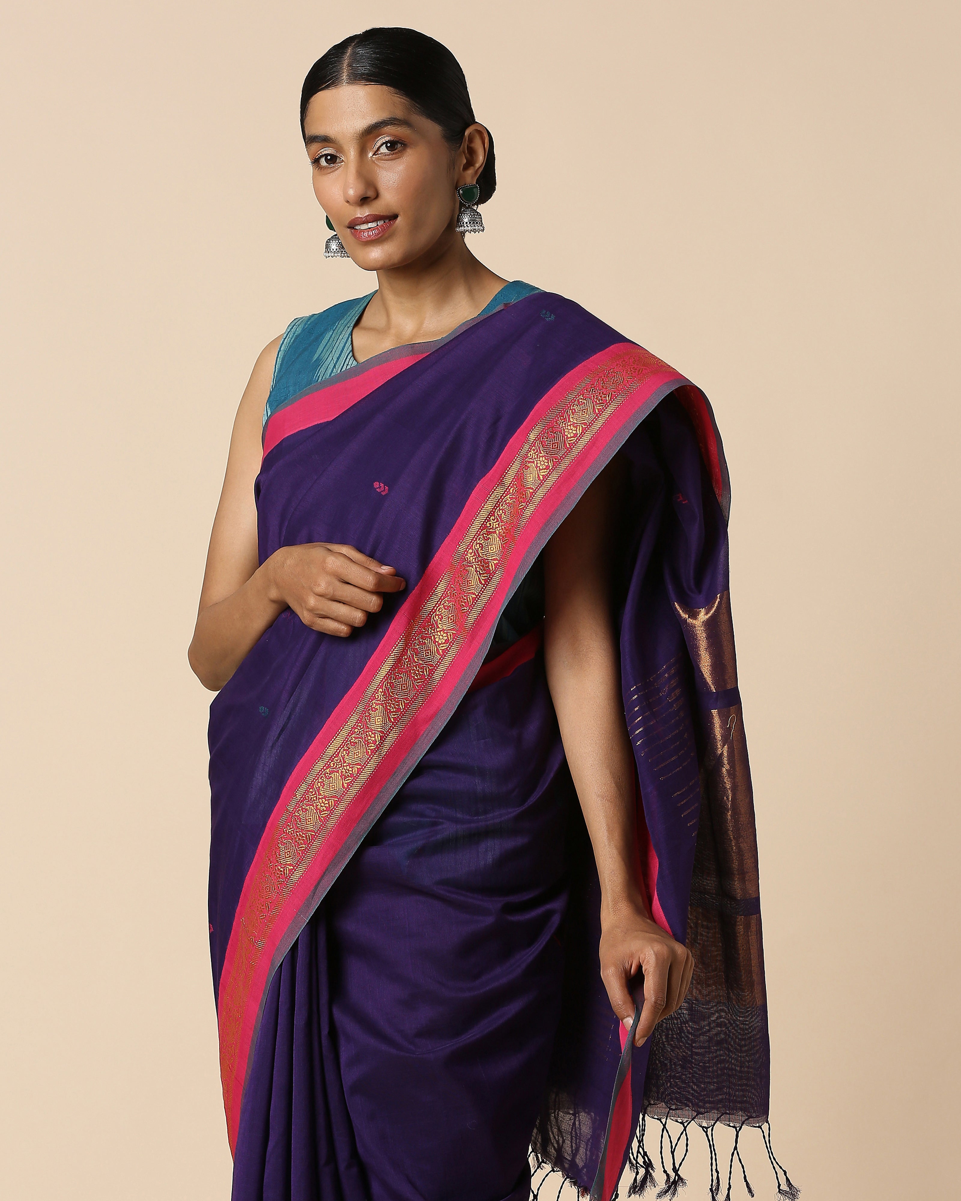 Yuvikaa Angara Jala Cotton Saree