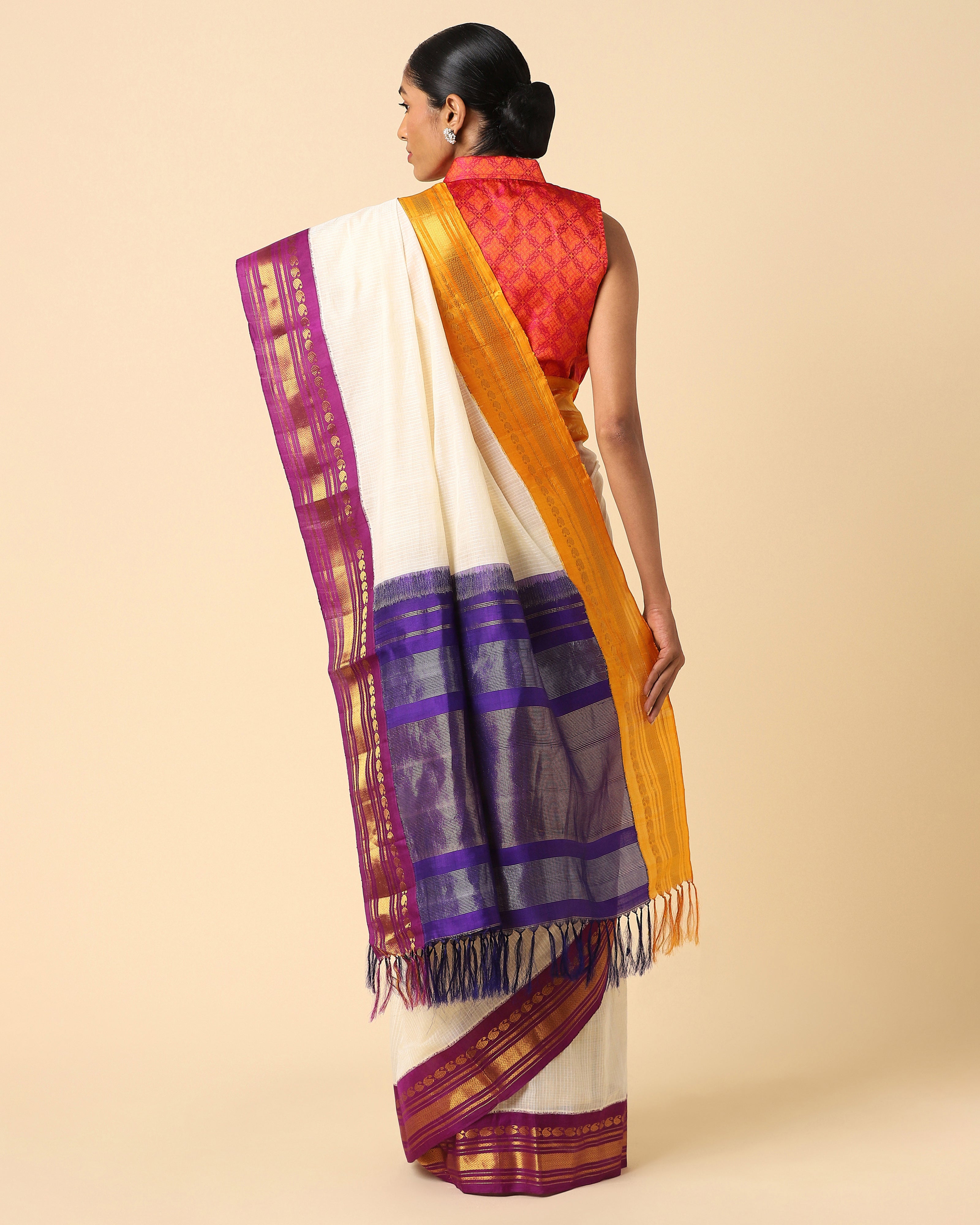 Denali Gadwal Kuttu Weave Cotton Silk Saree