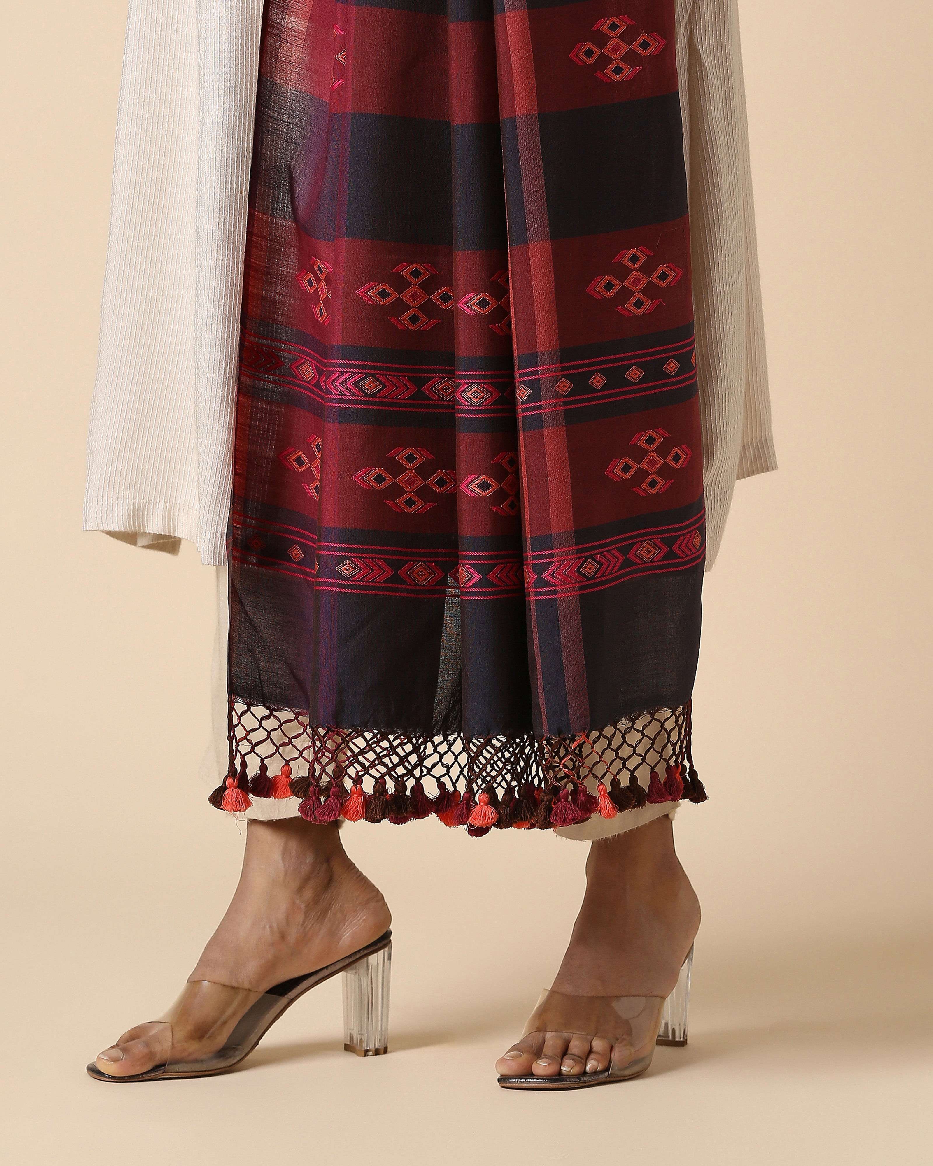 Maitri Bhujodi Extra Weft Cotton Dupatta