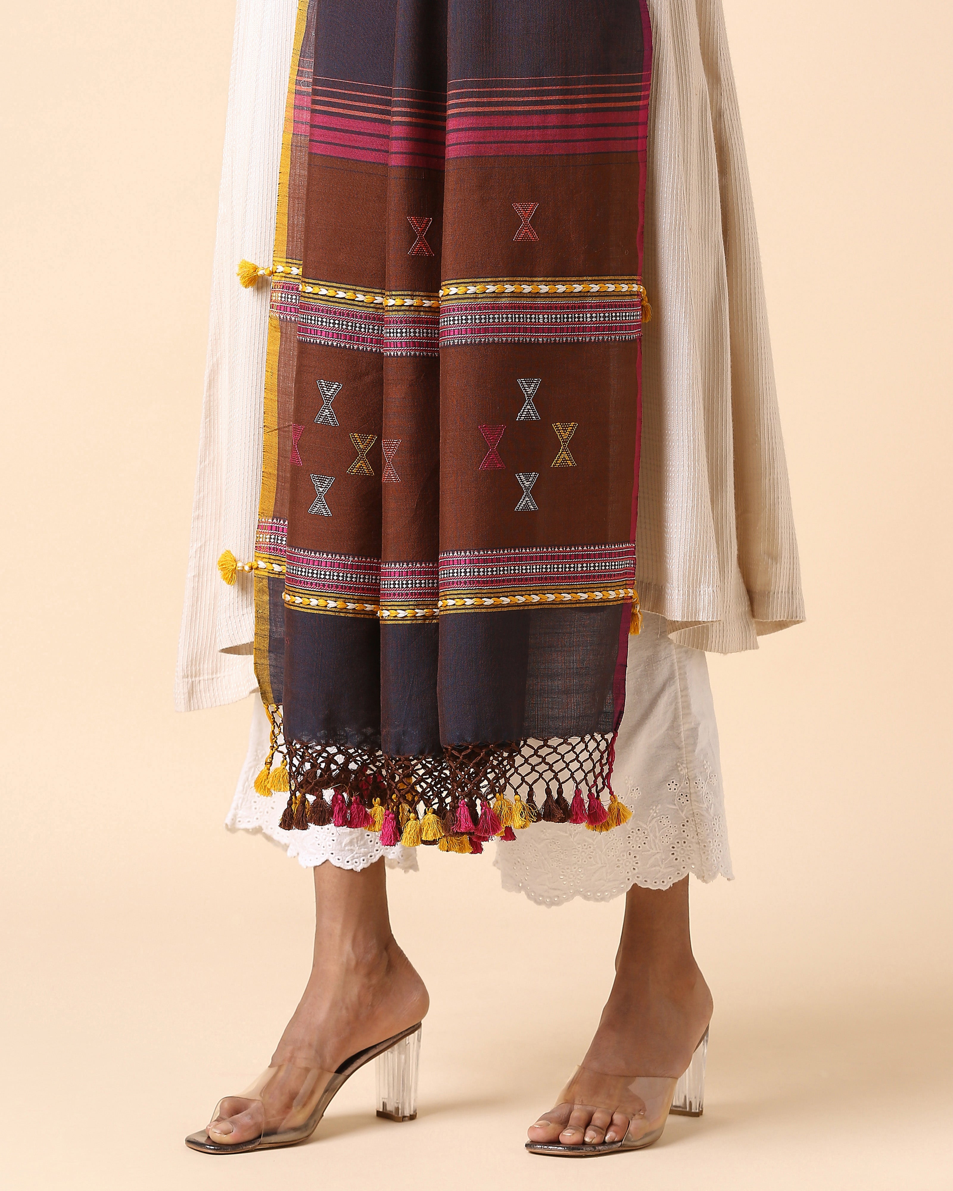 Mahir Bhujodi Extra Weft Cotton Dupatta