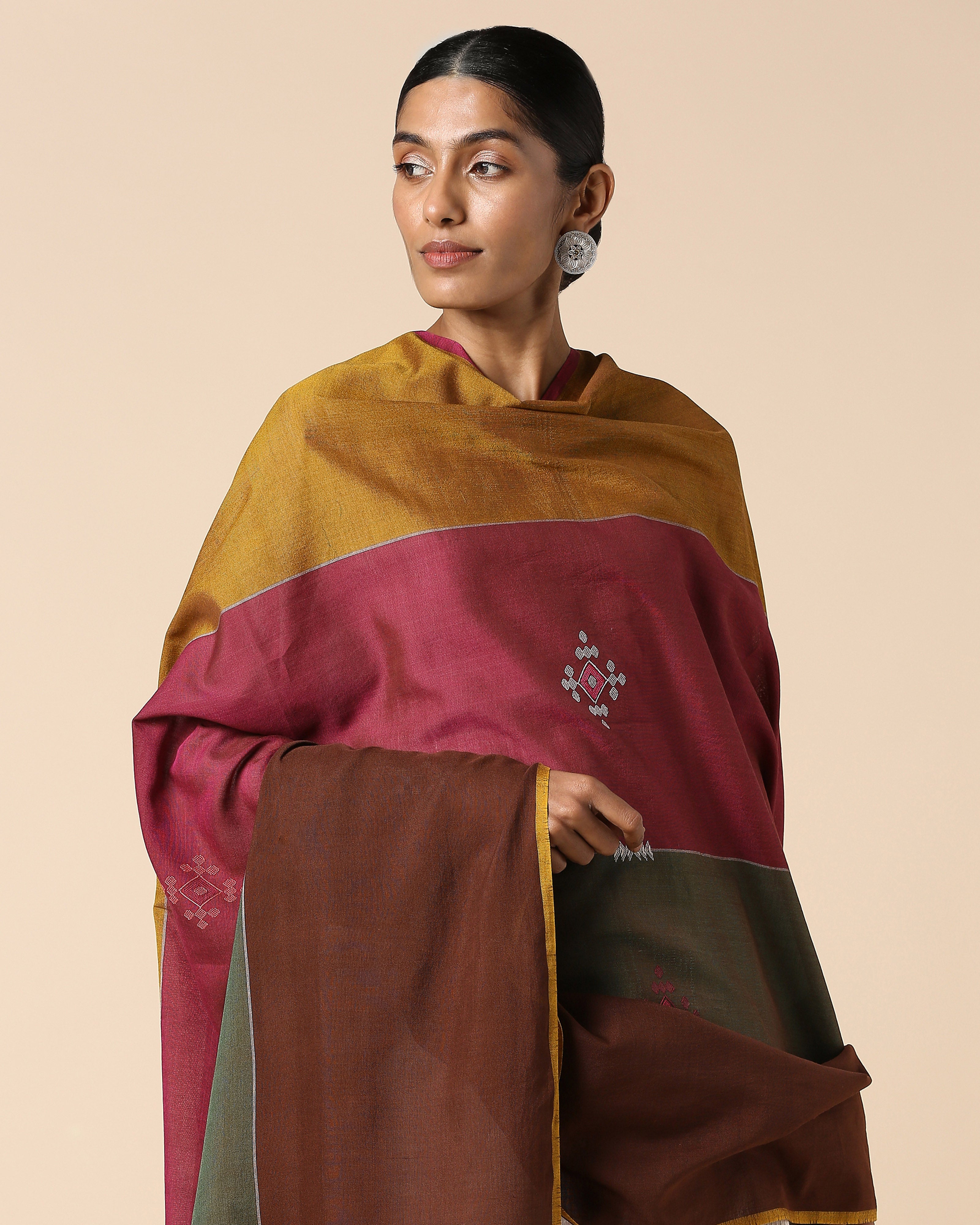 Reina Bhujodi Extra Weft Cotton Dupatta