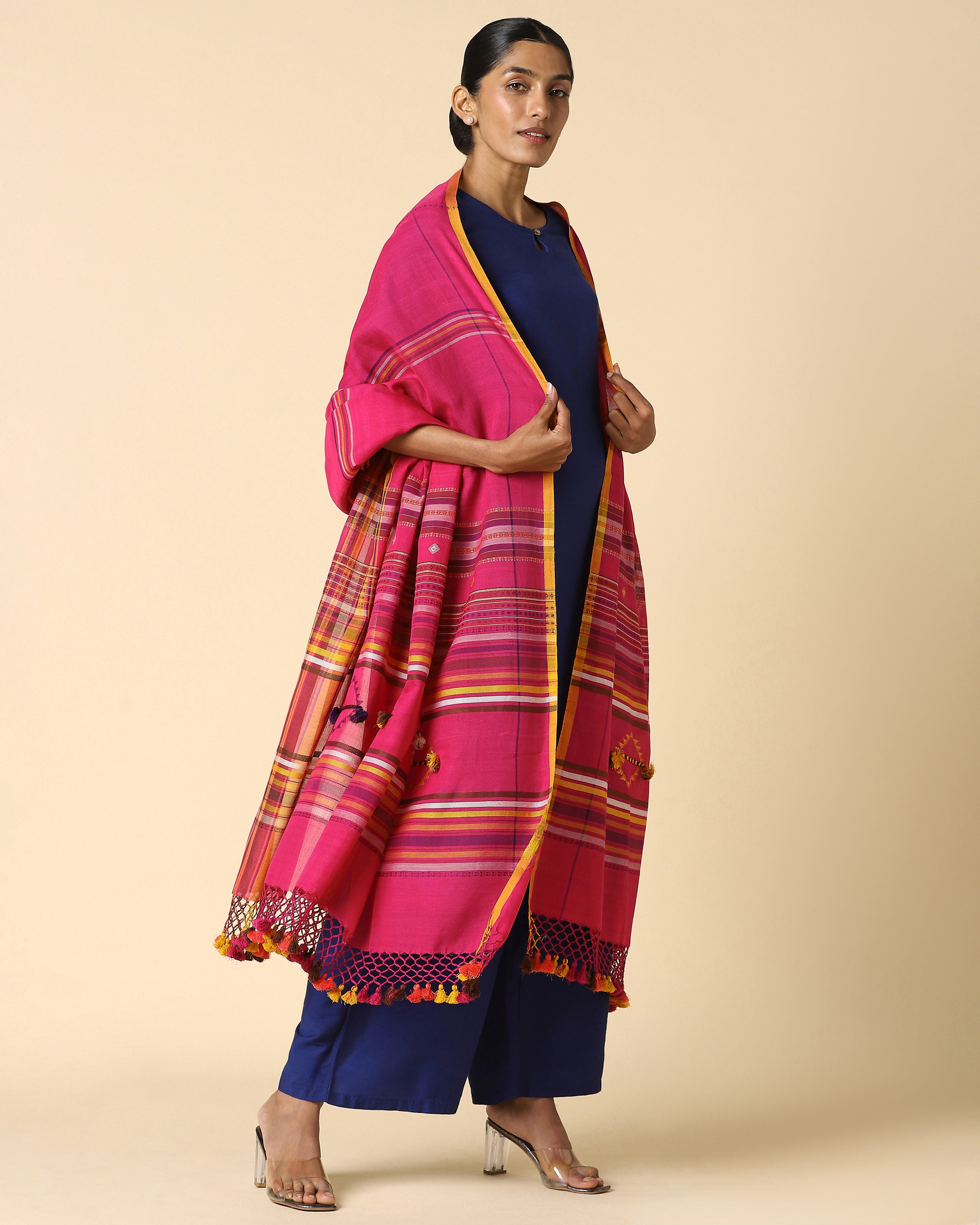 Spectra Bhujodi Extra Weft Cotton Dupatta