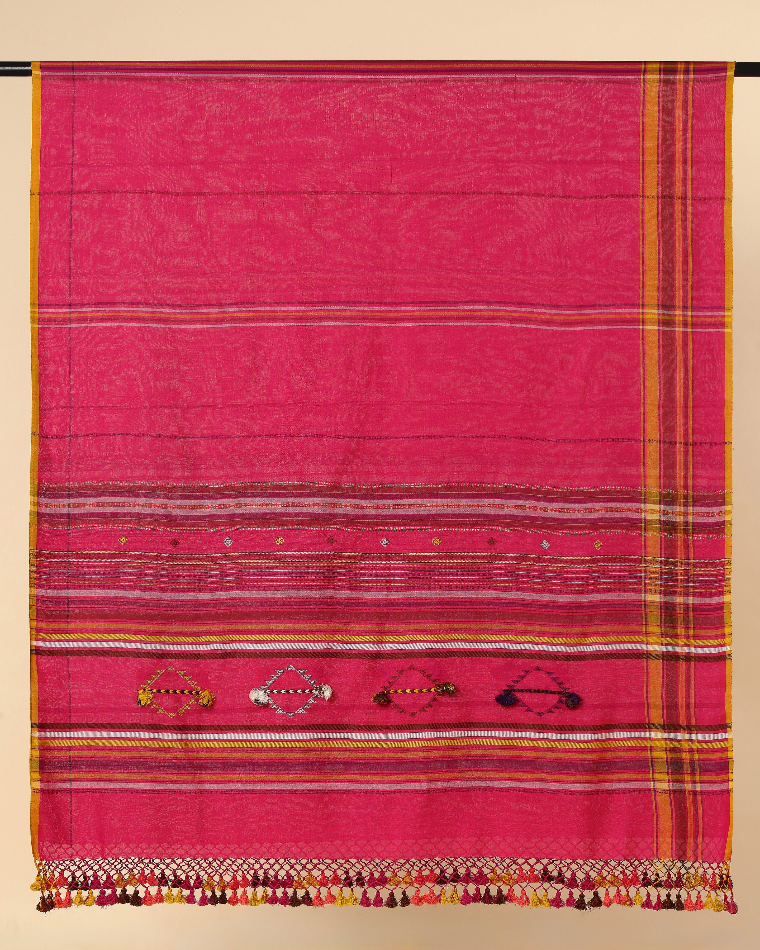 Spectra Bhujodi Extra Weft Cotton Dupatta